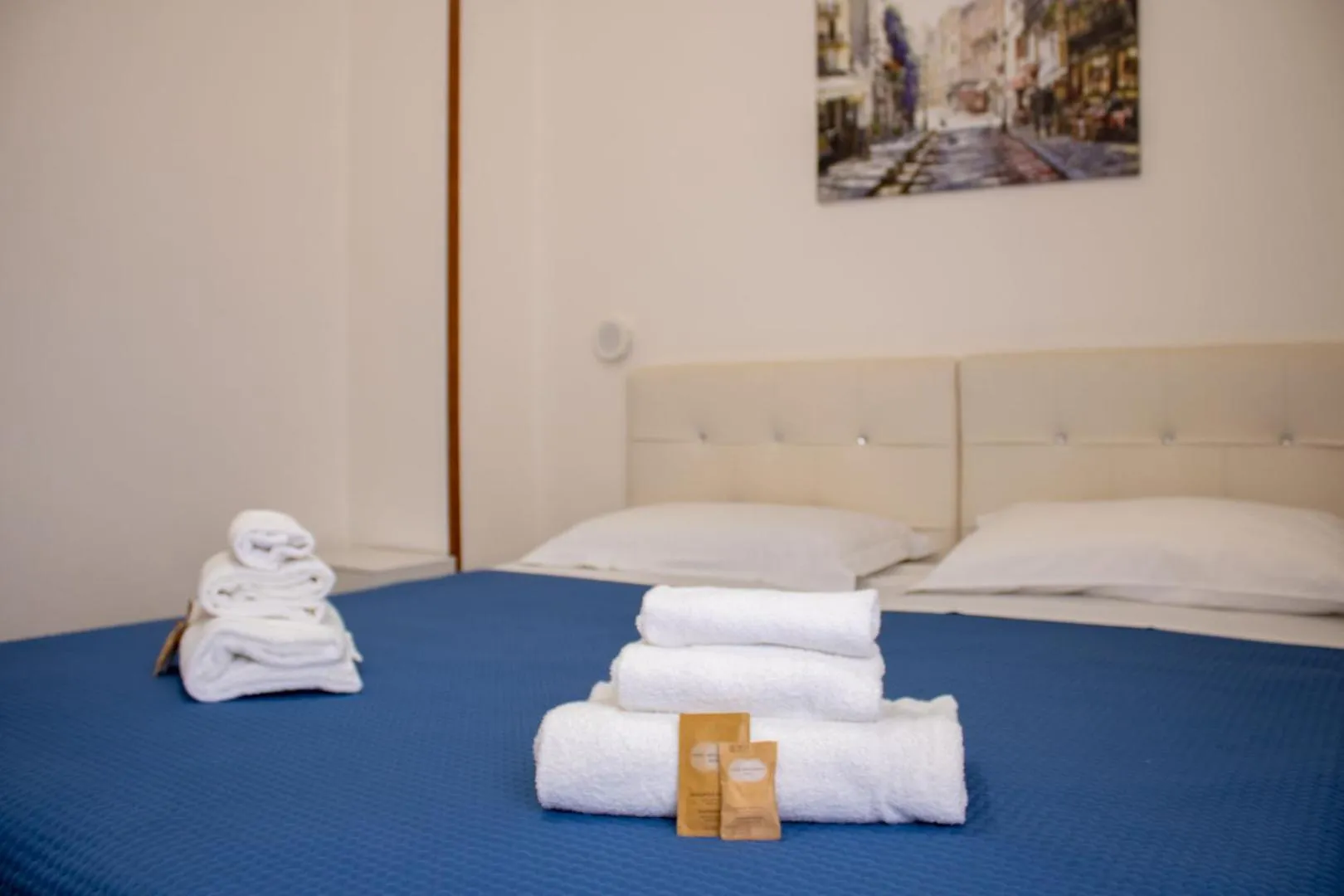 towels, Bed in Oasi San Francesco