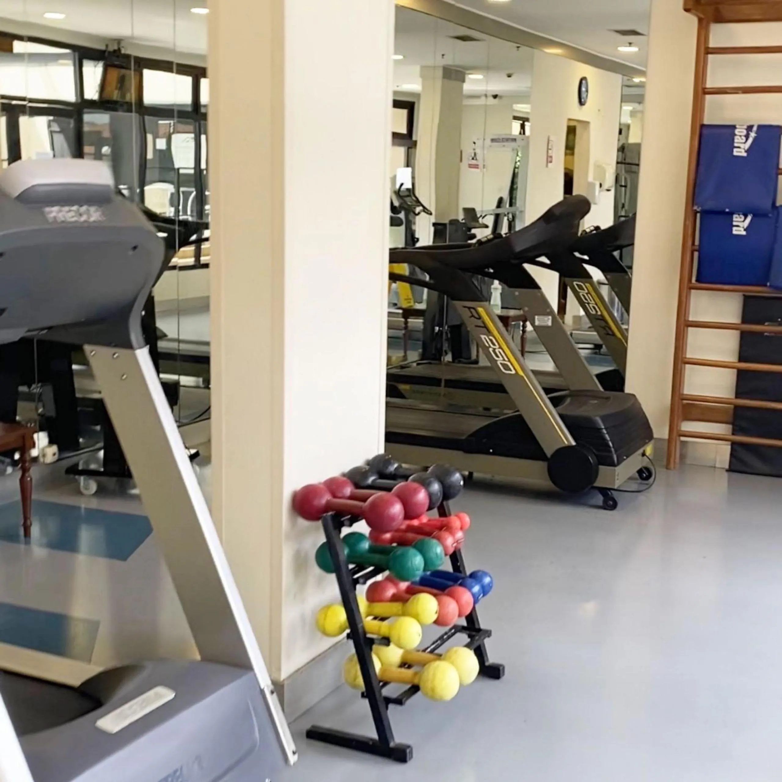 Fitness centre/facilities in Suite Luxo Flat Hotel Aeroporto Congonhas 1503