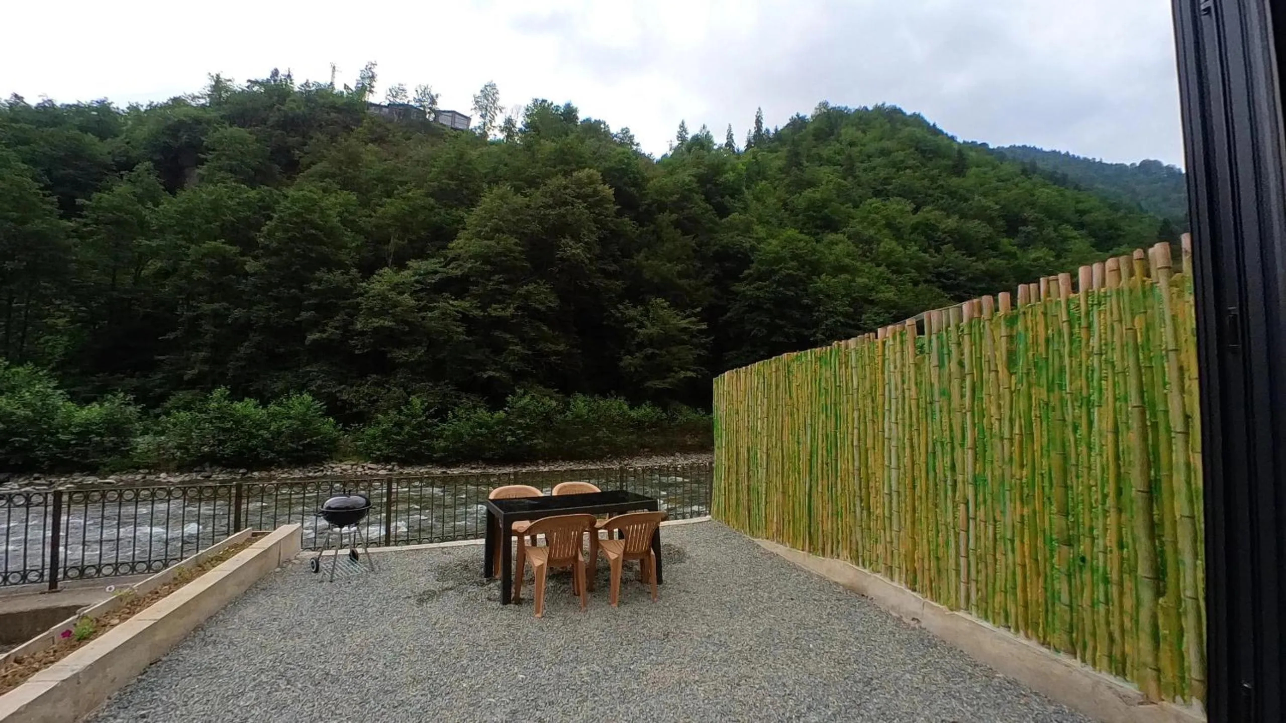 Garden view in Hayde Bungalow