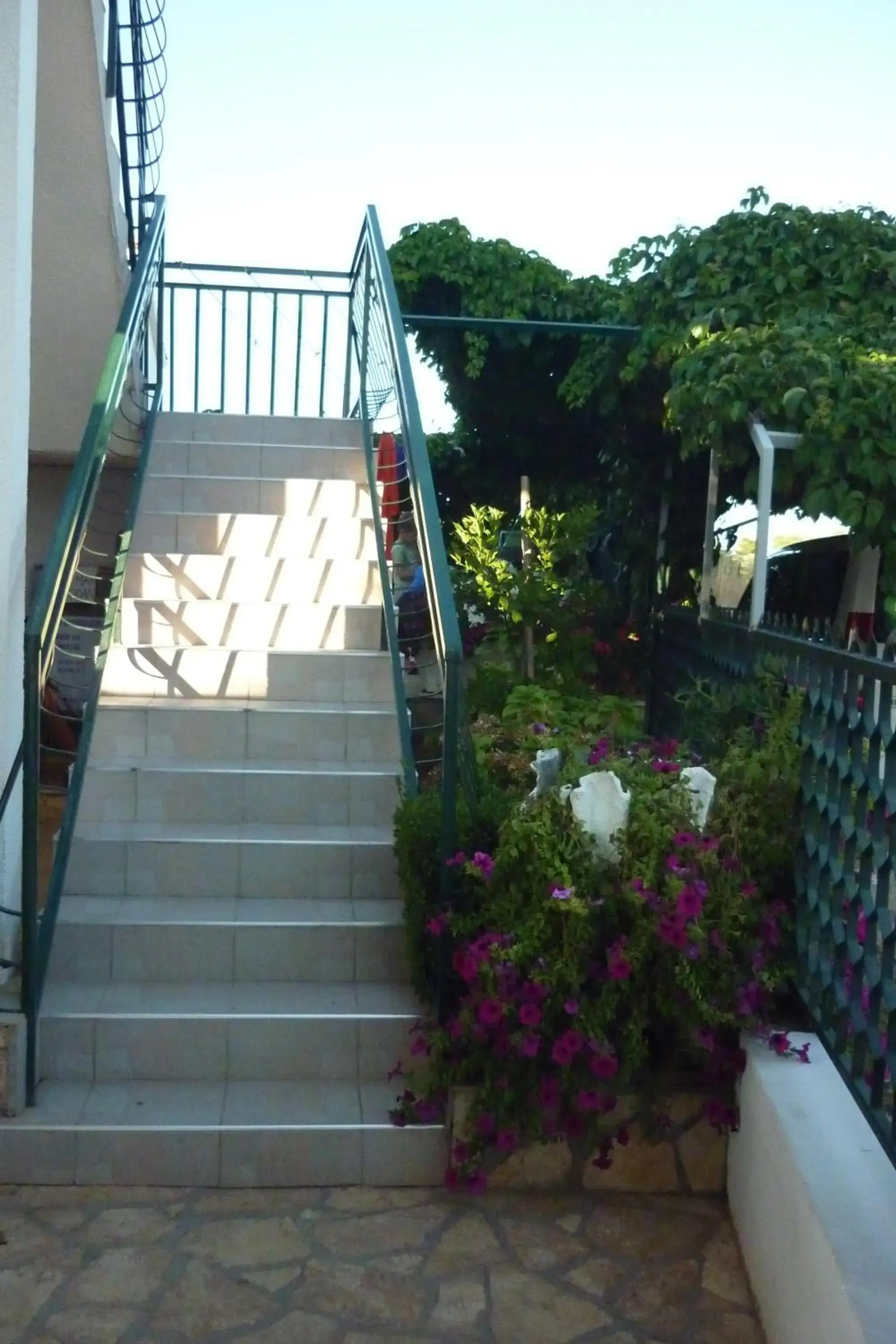 Three-Bedroom Apartment with Terrace in Apartment Boja Three-Bedroom Apartment with Terrace in Apartment Boja