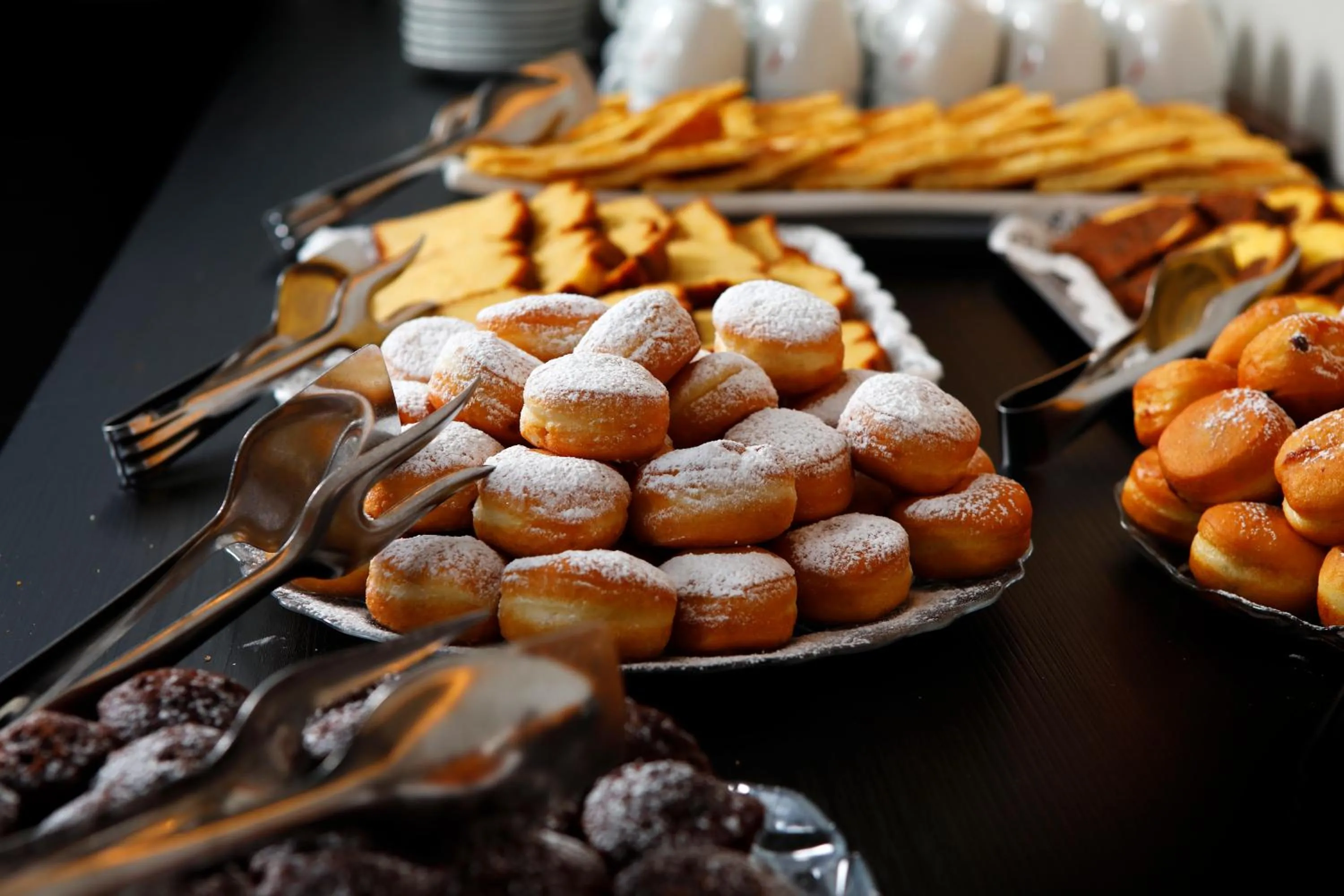 Food and drinks in The Sydney Hotel