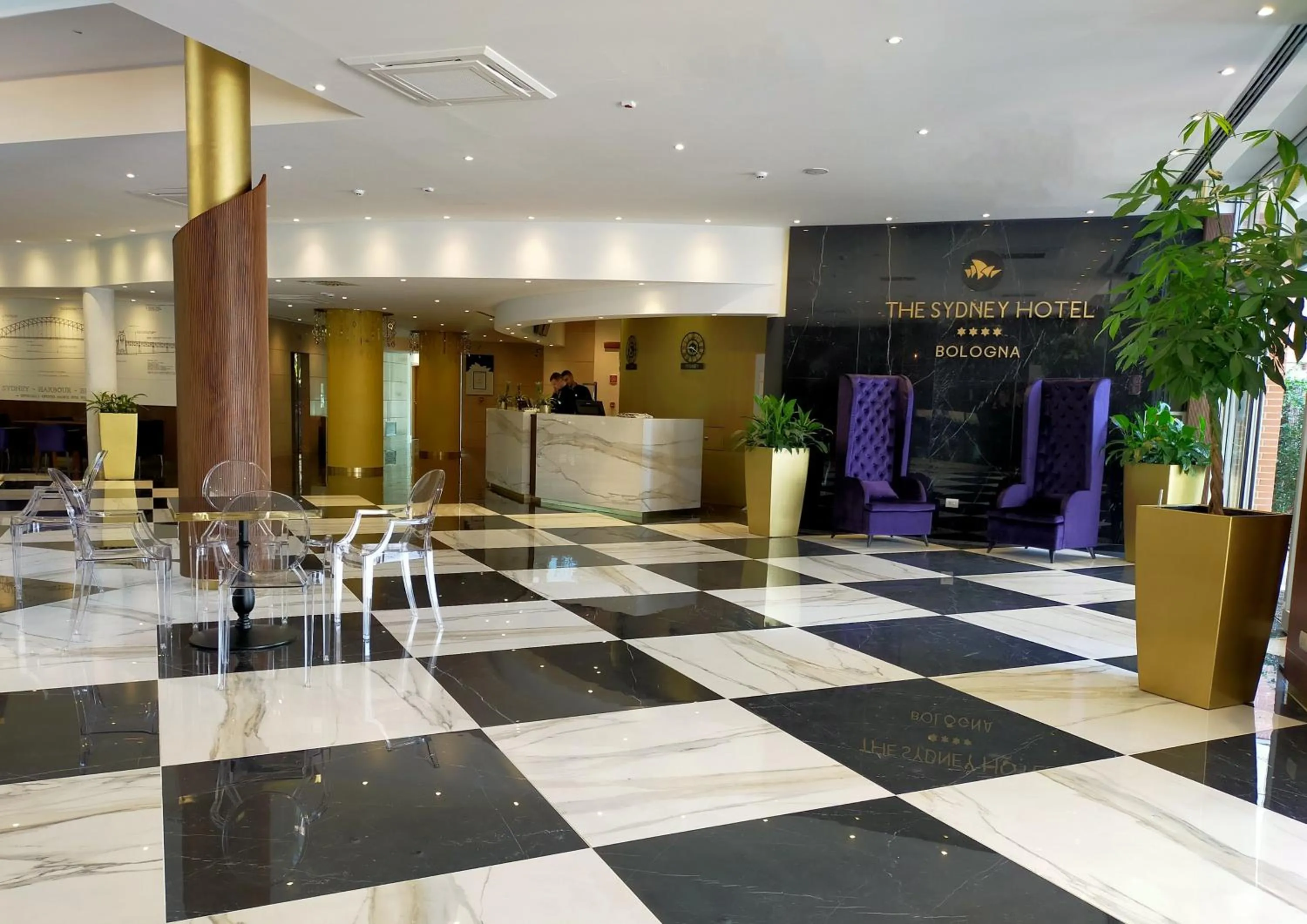 Lobby or reception in The Sydney Hotel