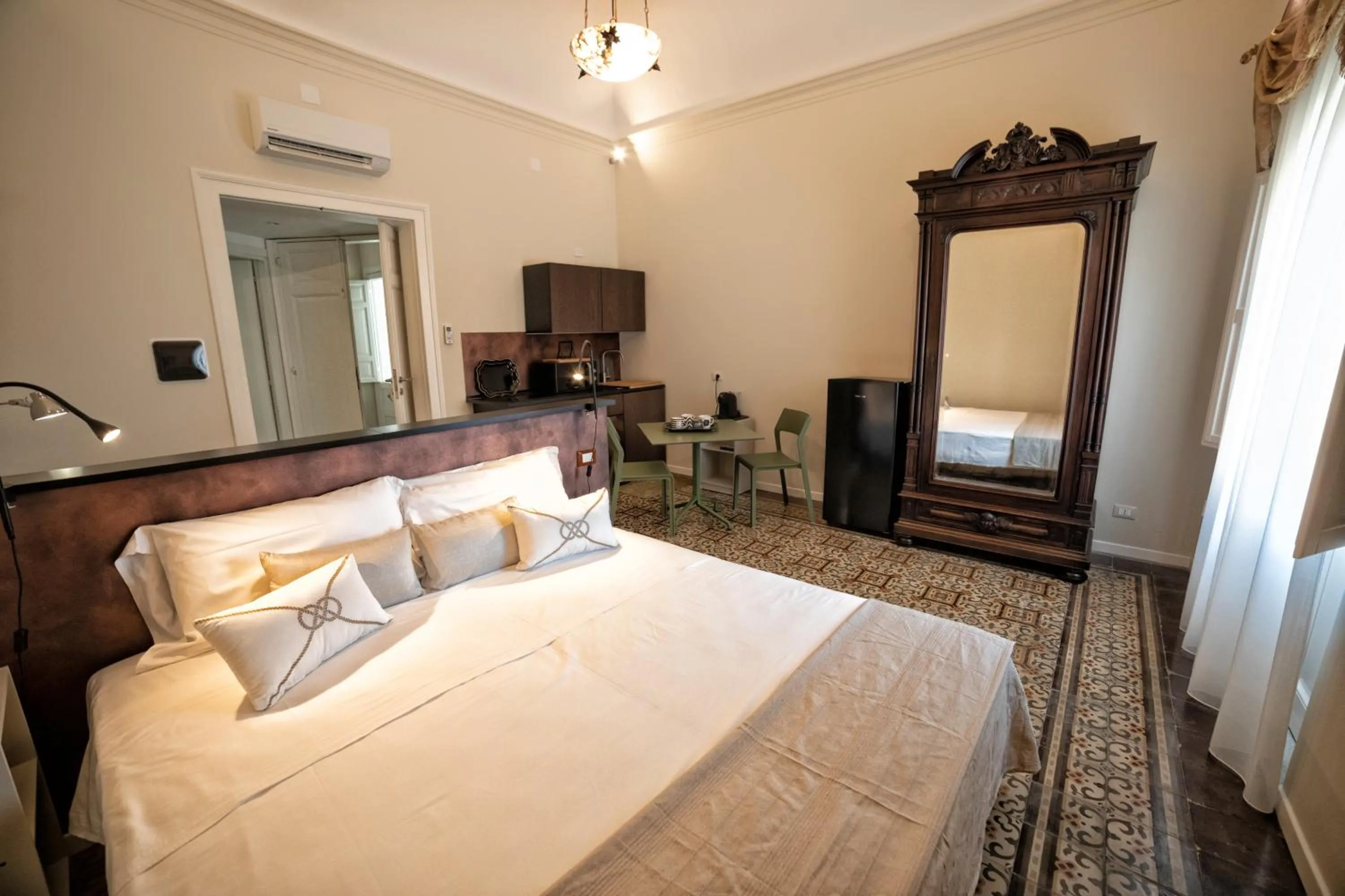 Cave Bianche Apartments