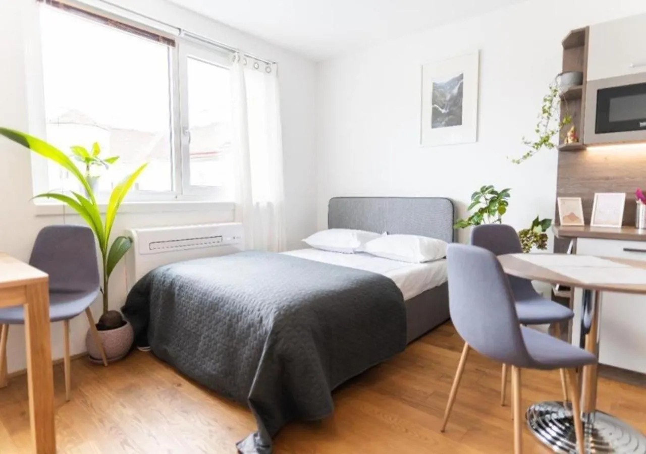 Bed in Hotel Triester