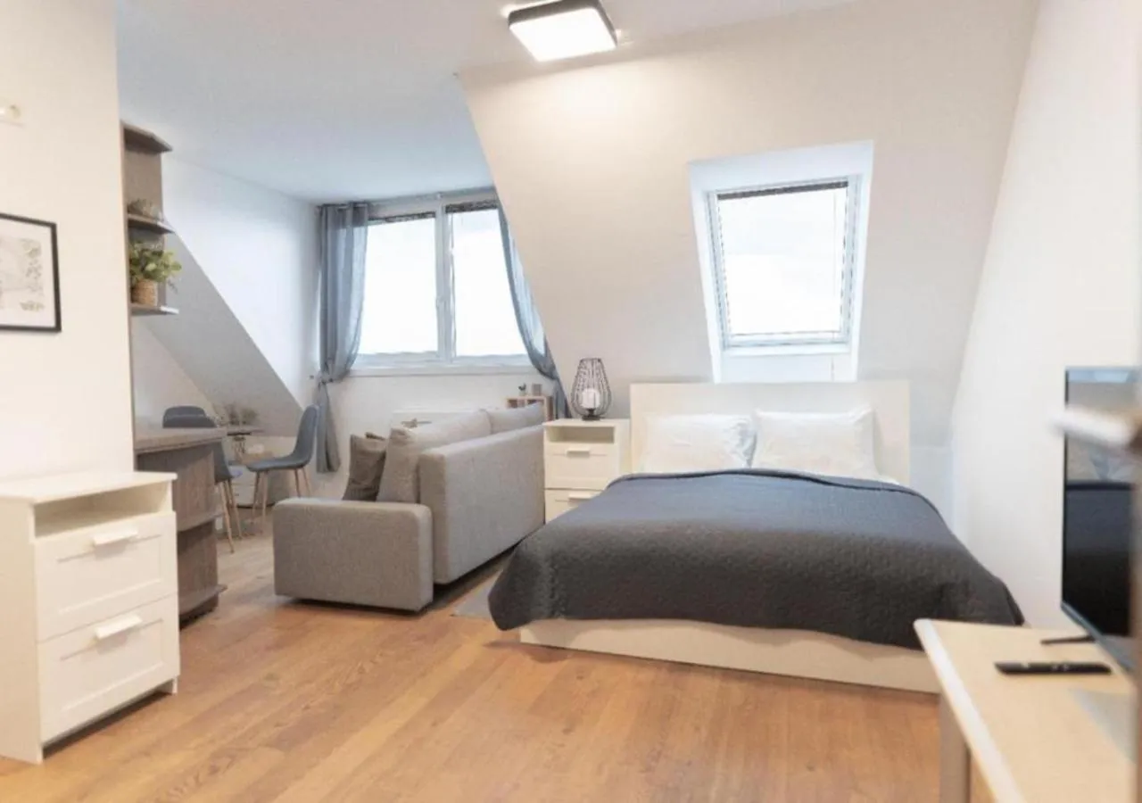 Bed in Hotel Triester