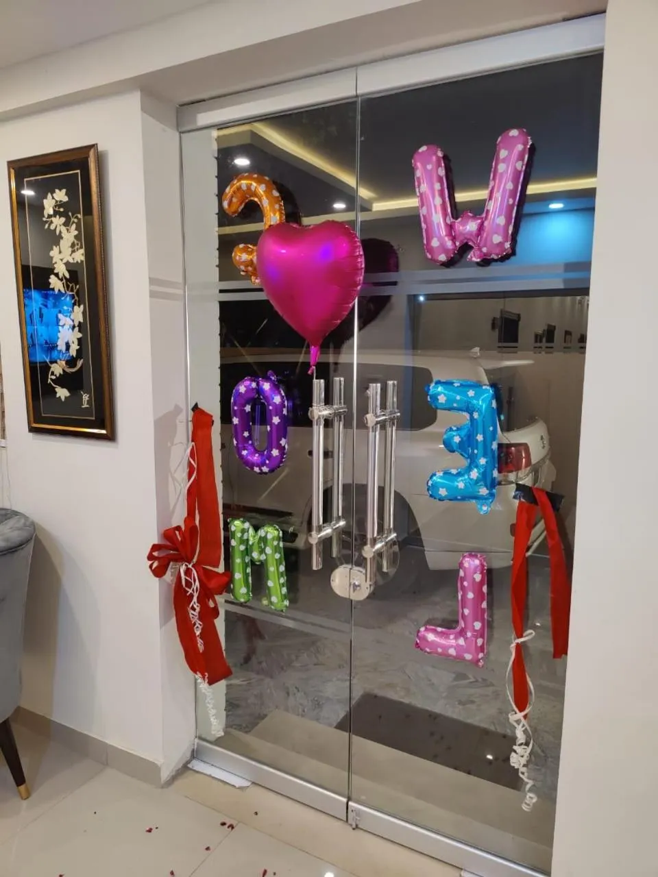 Decorative detail in Red Fort Hotel Gulberg