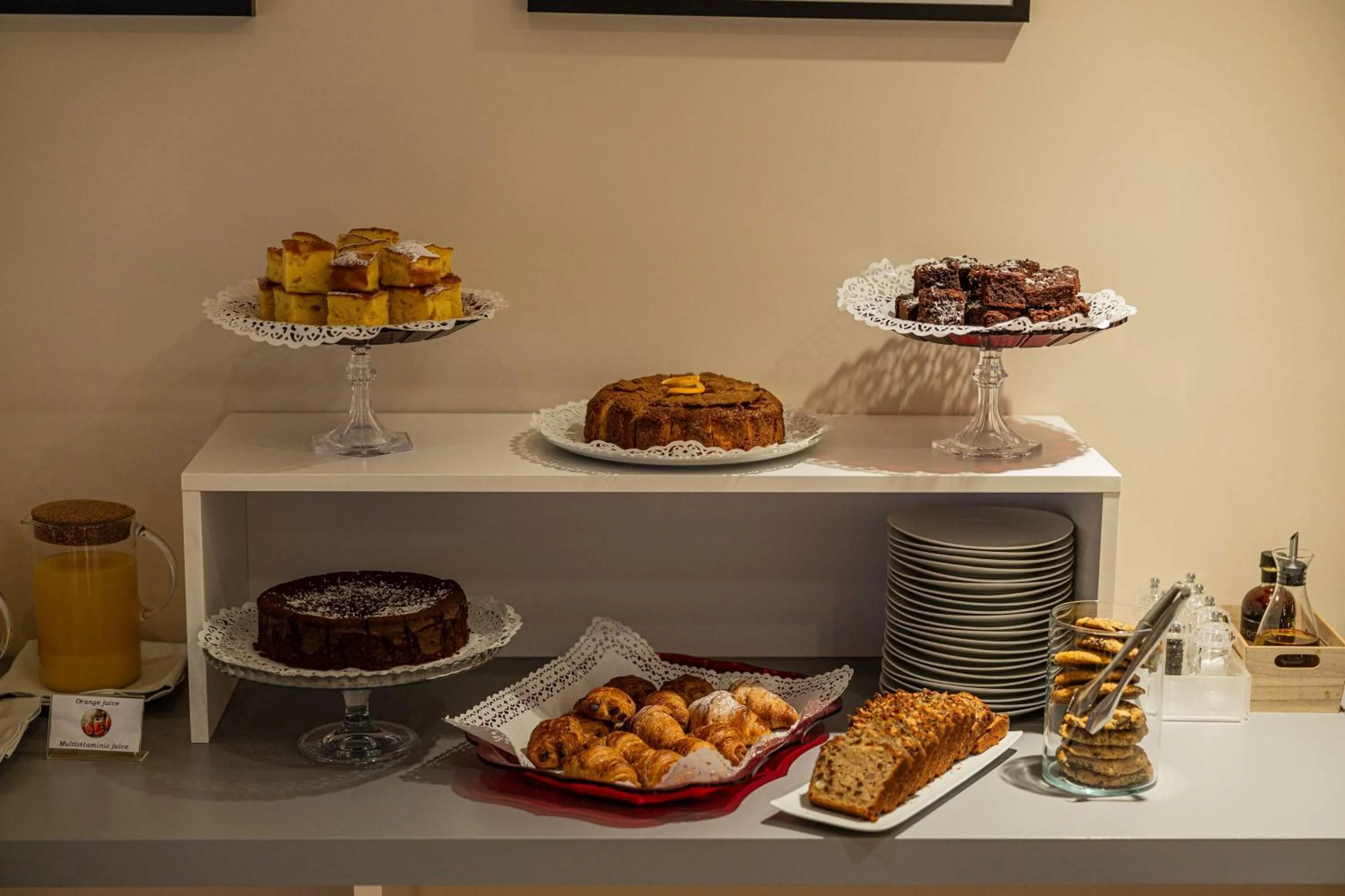 Food and drinks in Best Western Hotel Armando