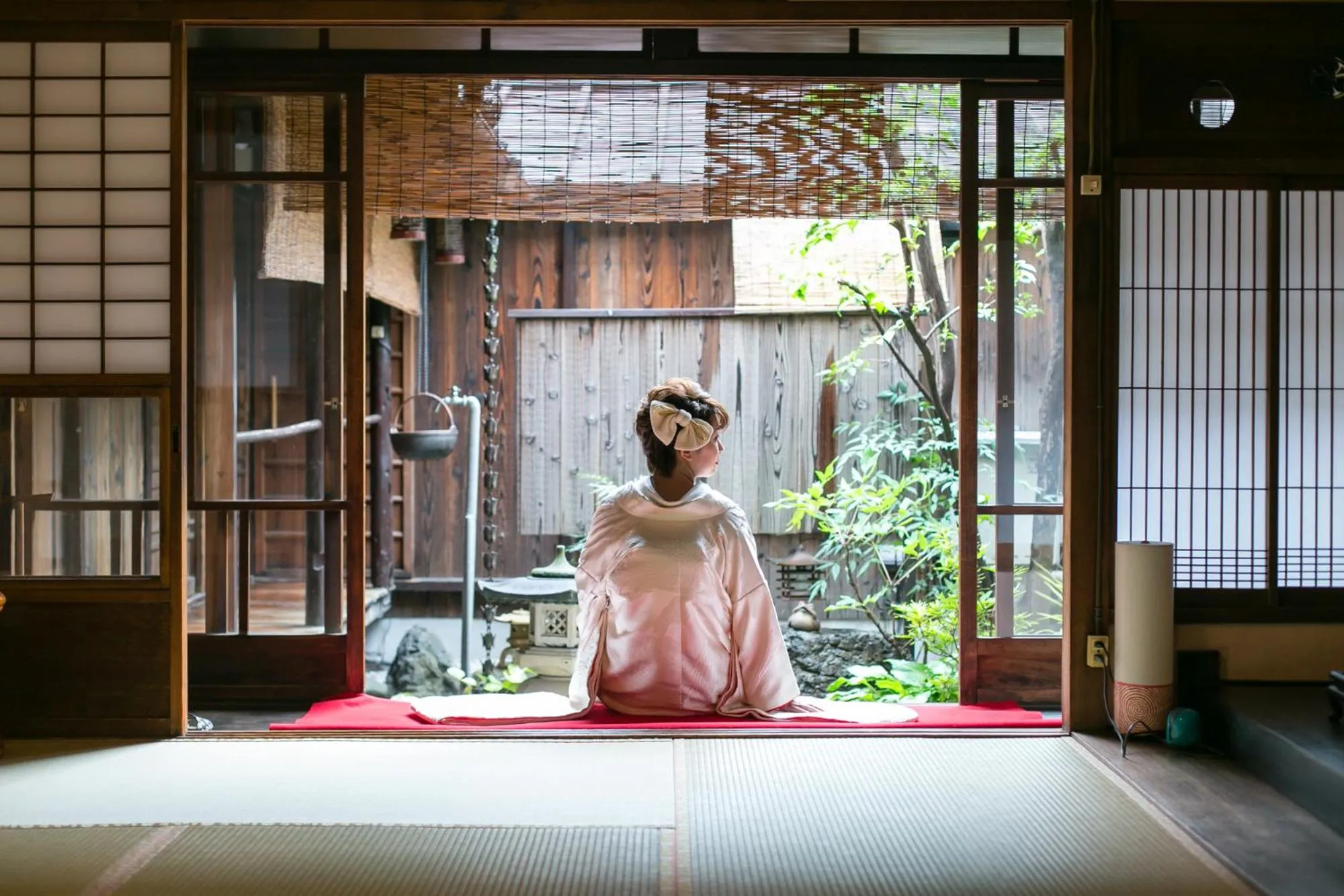 People in naokonoza Bettei Umekoji