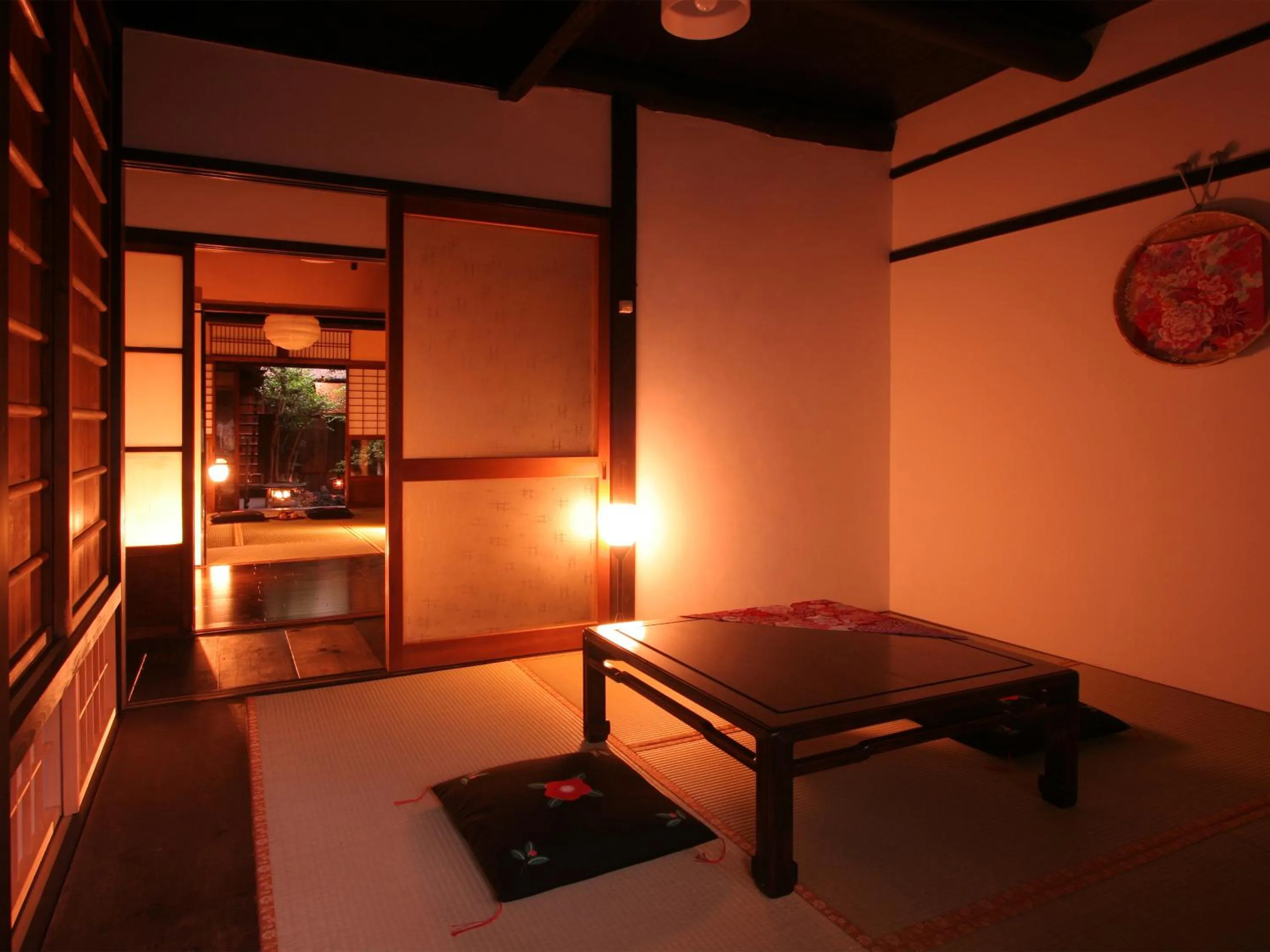 Photo of the whole room, Bed in naokonoza Bettei Umekoji