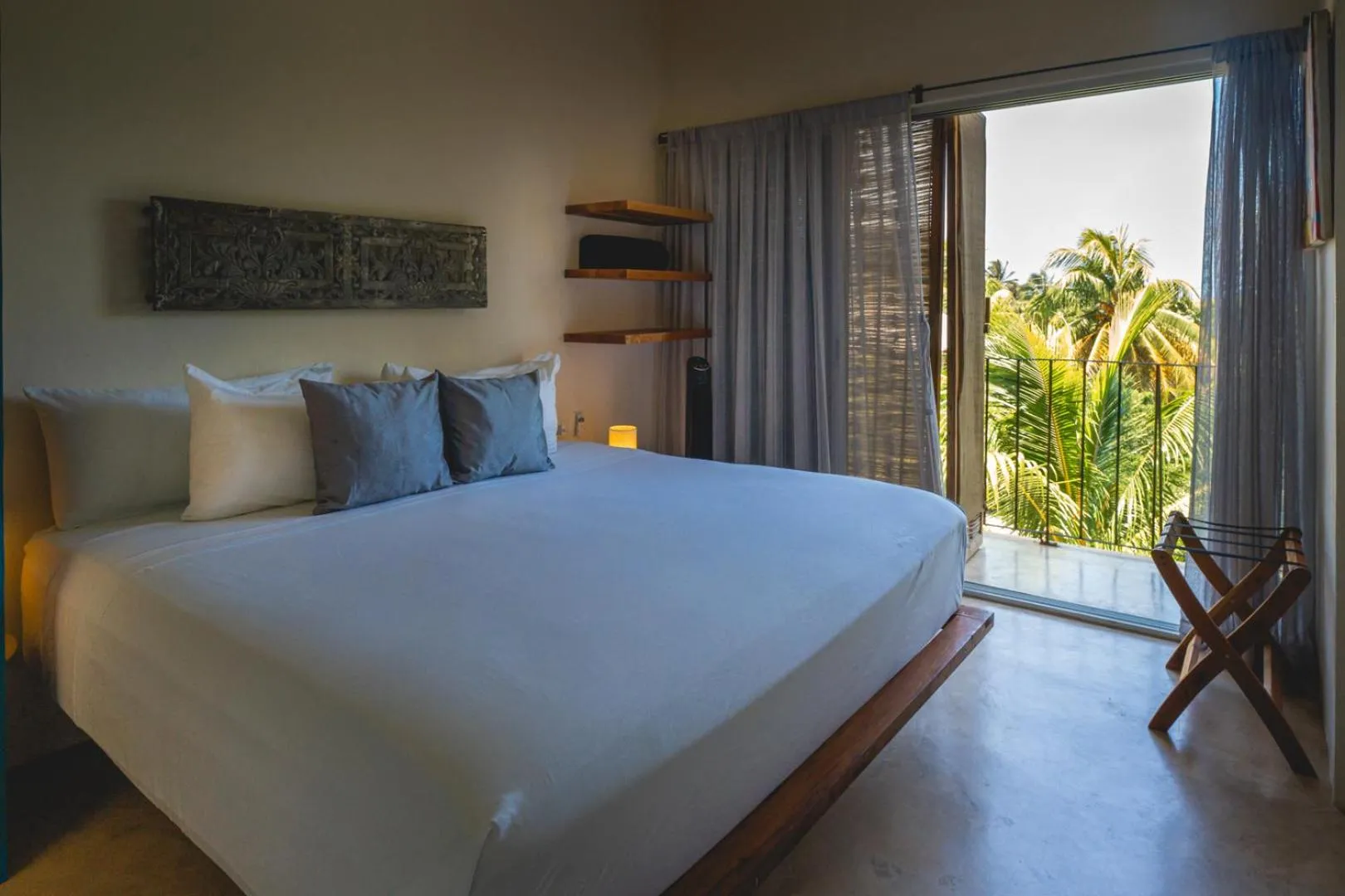 Bed in Casa Mia El Cuyo Eco Beach Boutique Hotel