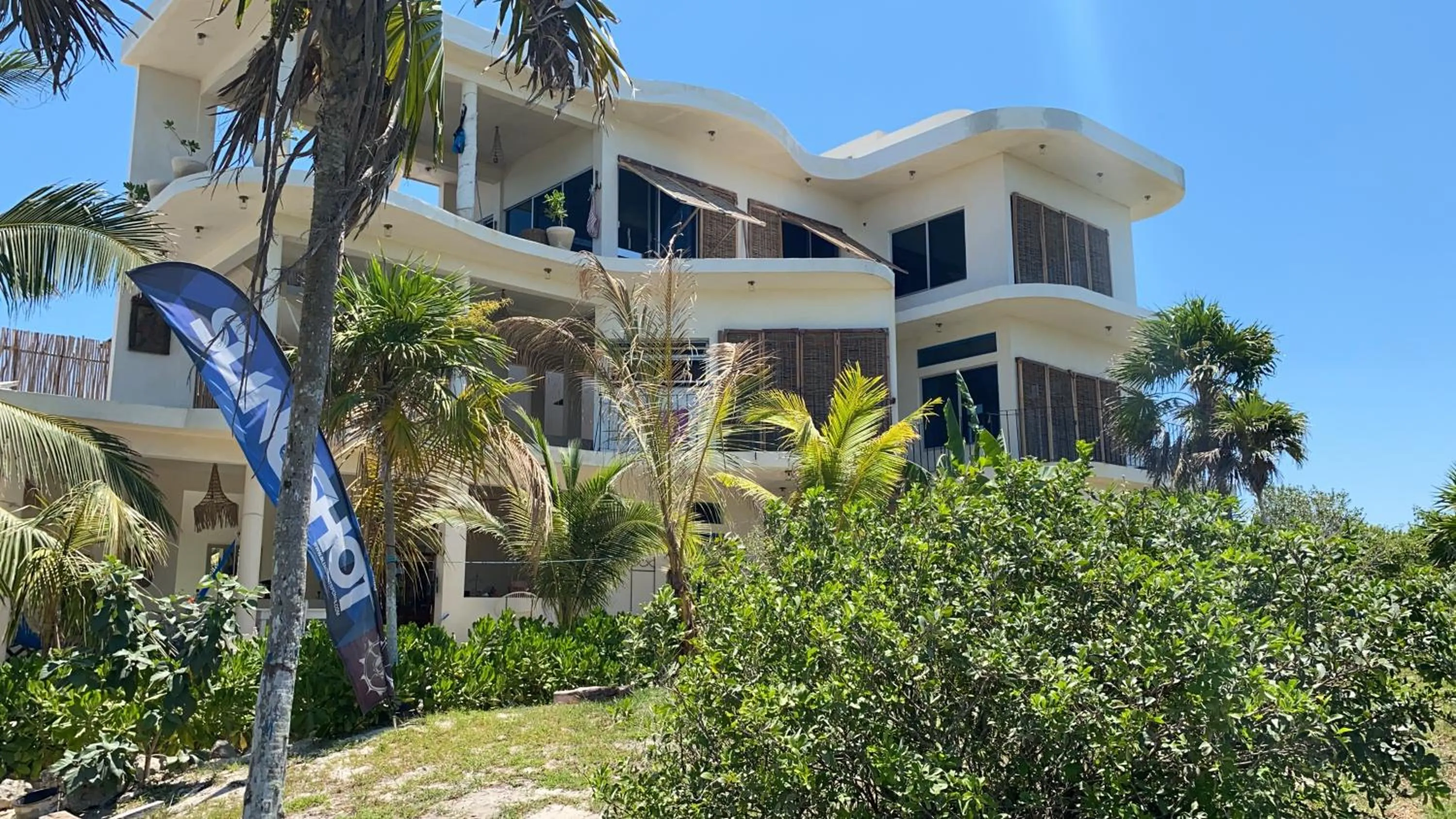 Property building in Casa Mia El Cuyo Eco Beach Boutique Hotel