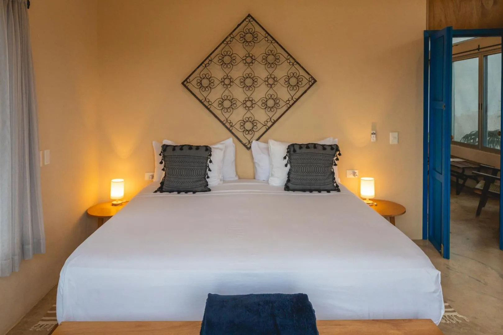 Bed in Casa Mia El Cuyo Eco Beach Boutique Hotel
