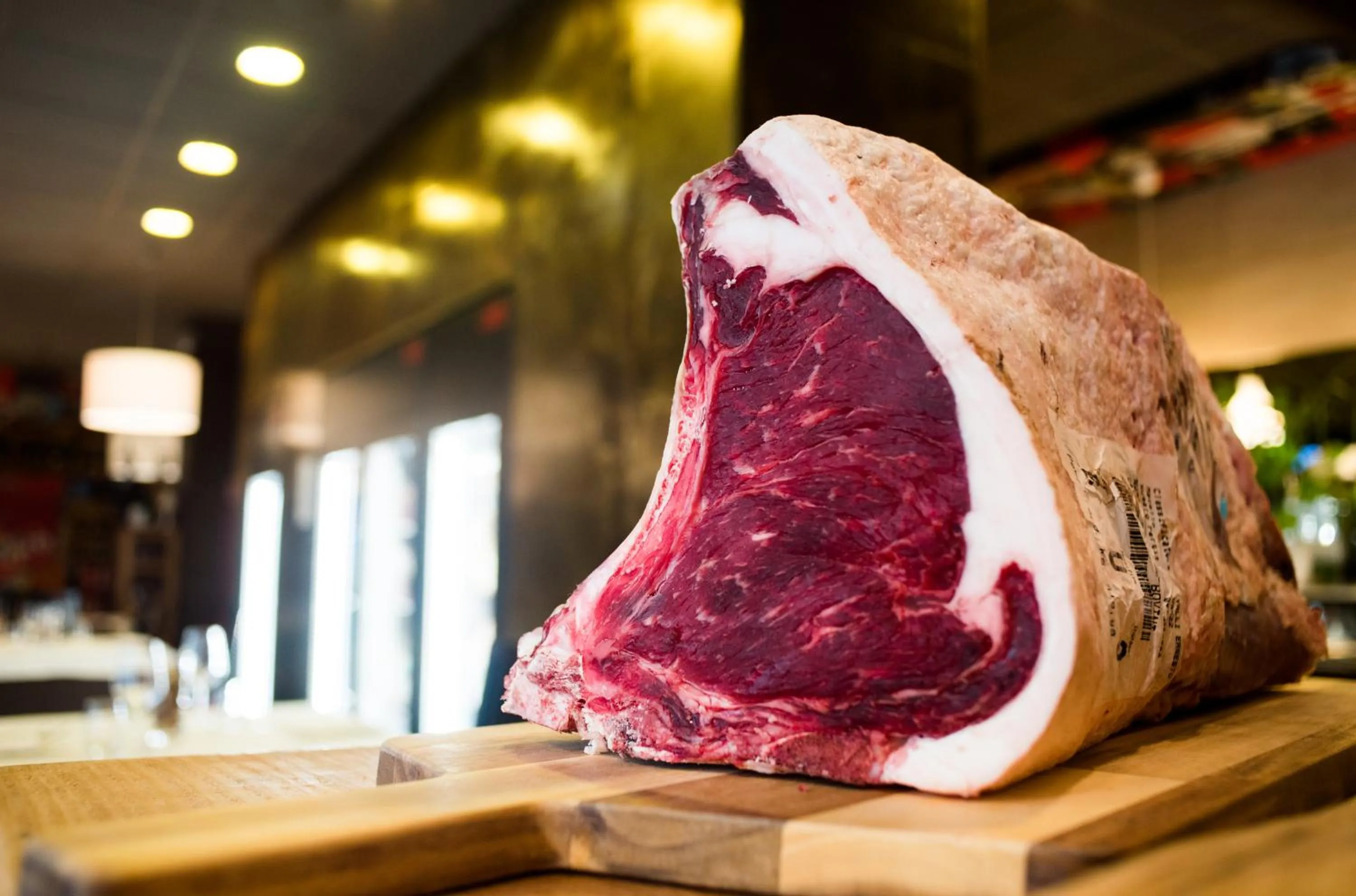 Restaurant/places to eat in Hotel Capital