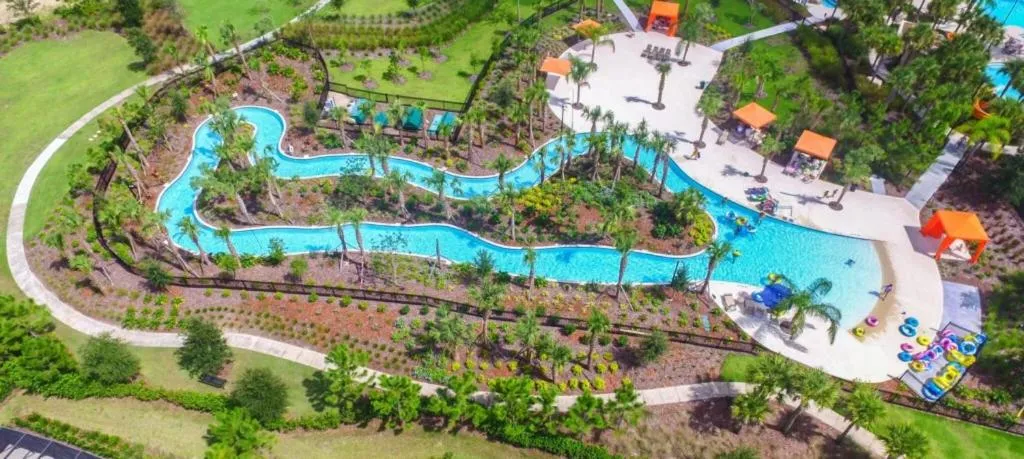 6 Bedrooms 5 Bathrooms Solterra 7623 Ol