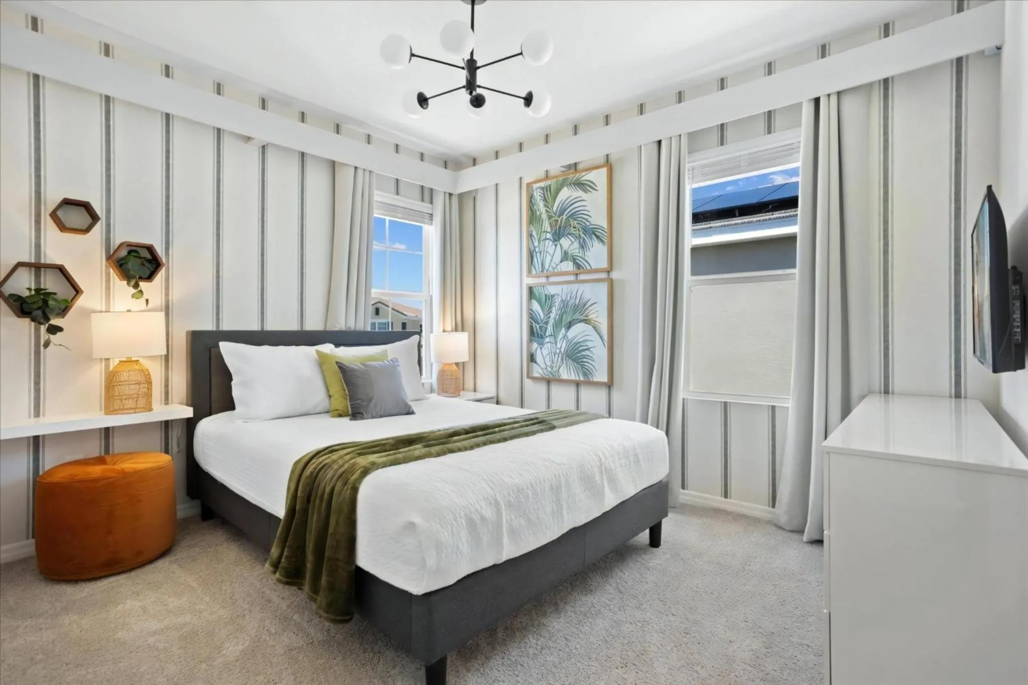 Property building, Bed in 6 Bedrooms 5 Bathrooms Solterra 7623 Ol