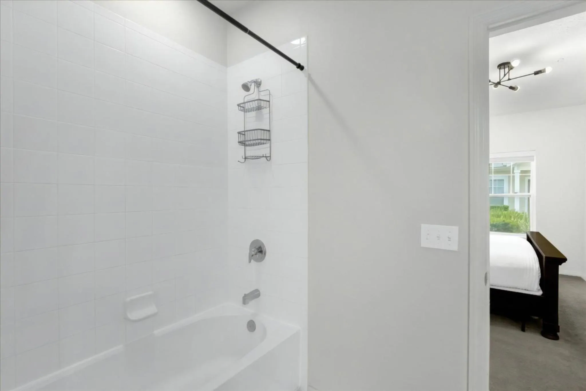 Property building in 3 Bedrooms 2 Bathrooms Lucaya Village 22-103