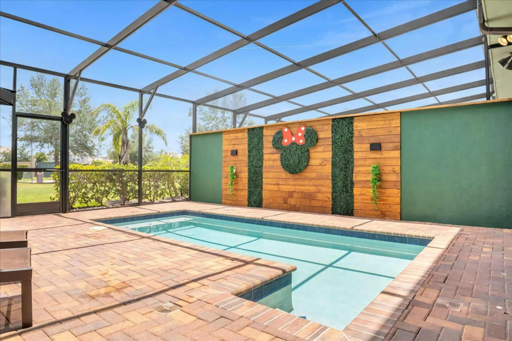 Property building in 5 Bedrooms 4 Bathrooms Solterra 4618 Td