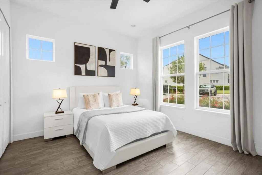 Property building, Bed in 5 Bedroom 55 Bathroom Festival Resort 446 Cp