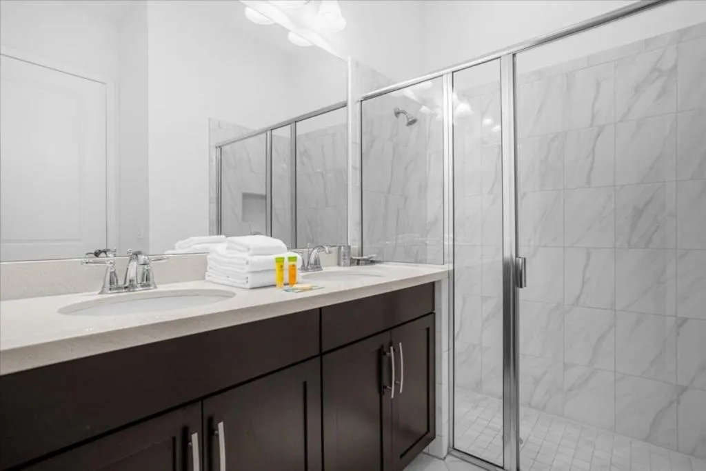 Property building in 5 Bedroom 55 Bathroom Festival Resort 446 Cp