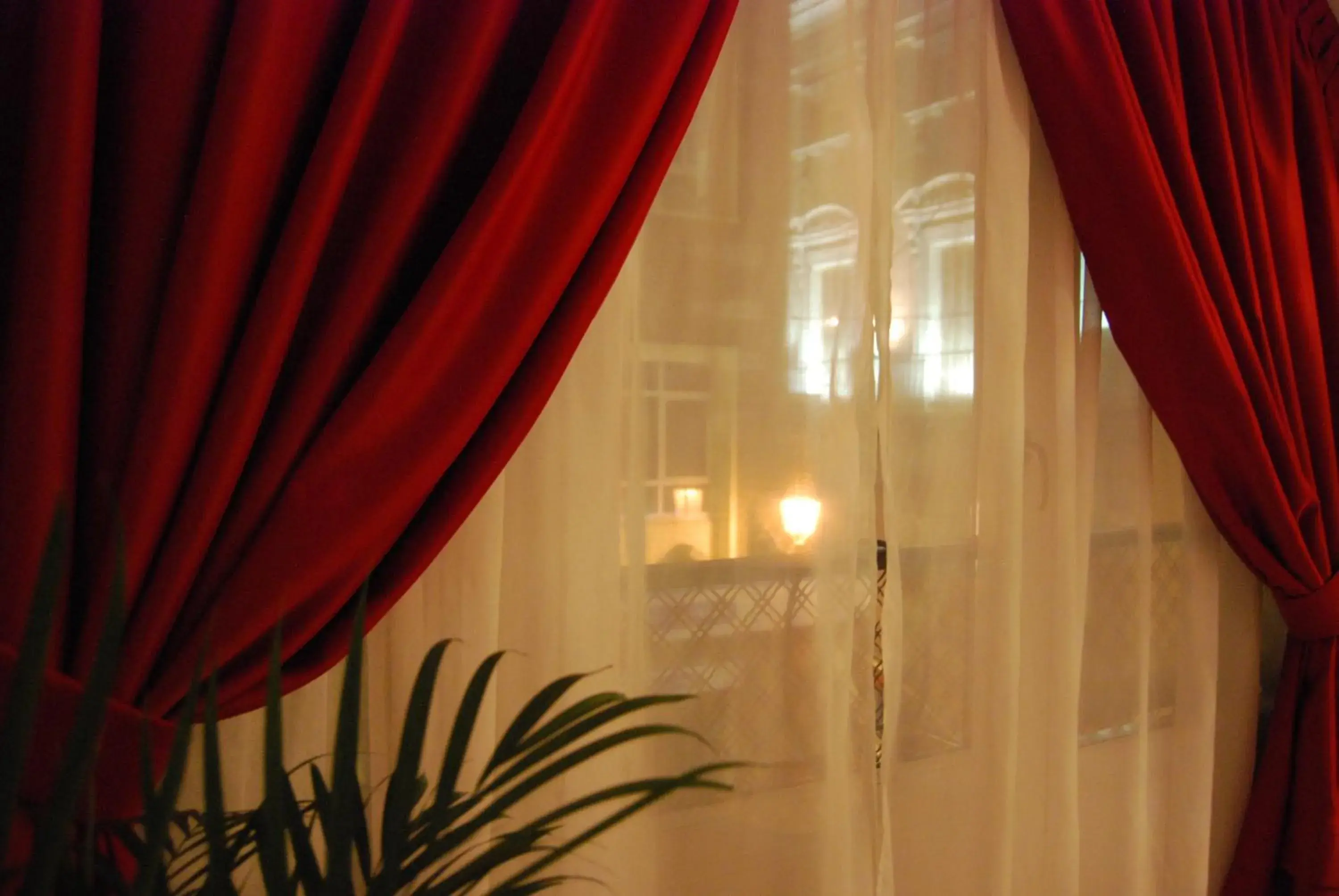 Deluxe Double Room with City View in Hostal PETITE MAMAN Deluxe Double Room with City View in Hostal PETITE MAMAN