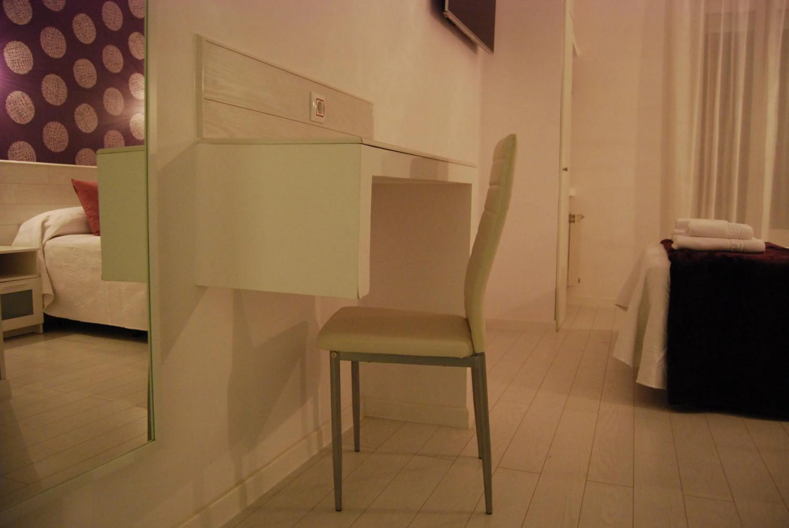 Decorative detail, Bed in Hostal PETITE MAMAN