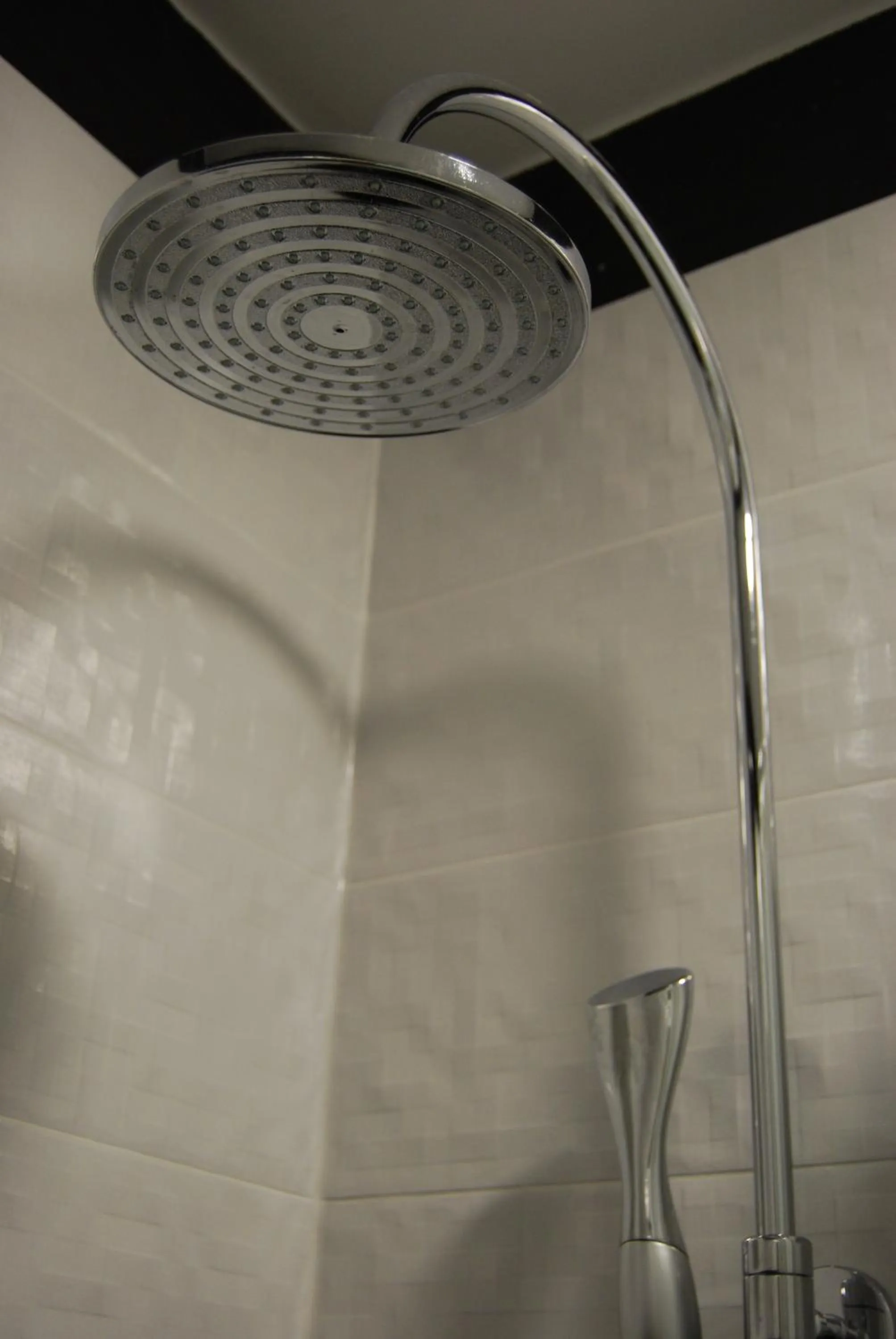 Shower in Hostal PETITE MAMAN