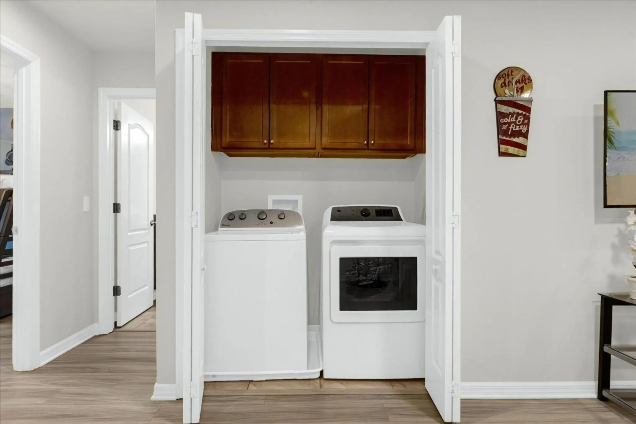 Property building in 5 Bedroom45 Bathroom Windsor At Ws 1998 Md