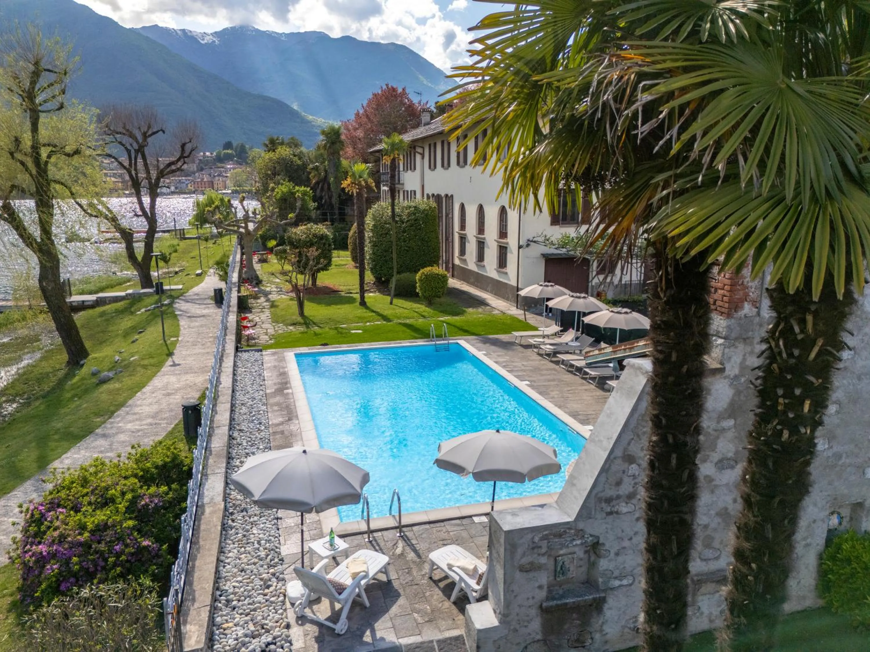 Pool view in Hotel Ristorante La Quartina