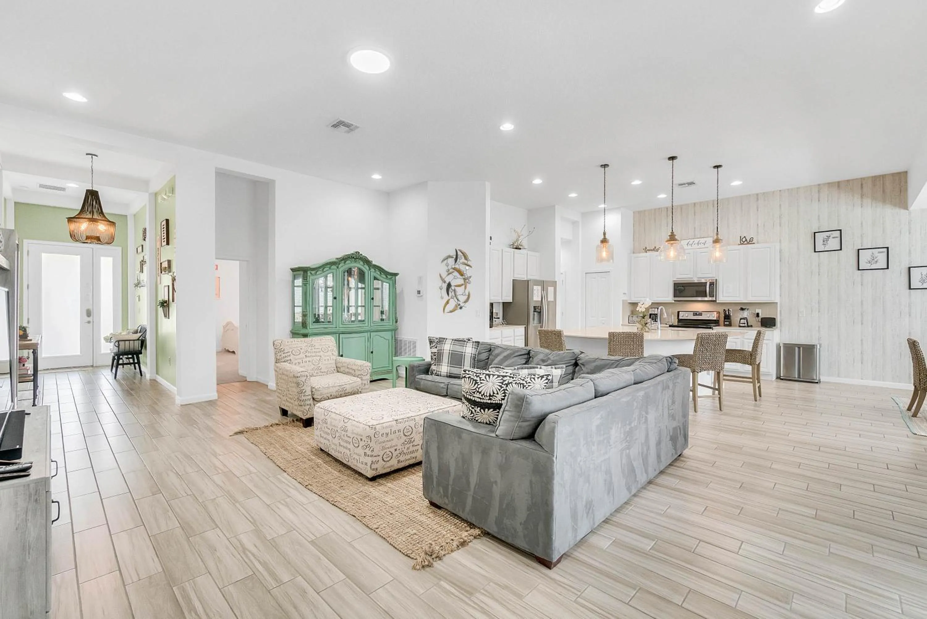 Property building in 5 Bedrooms 5 Bathrooms Sonoma 3891 Oa