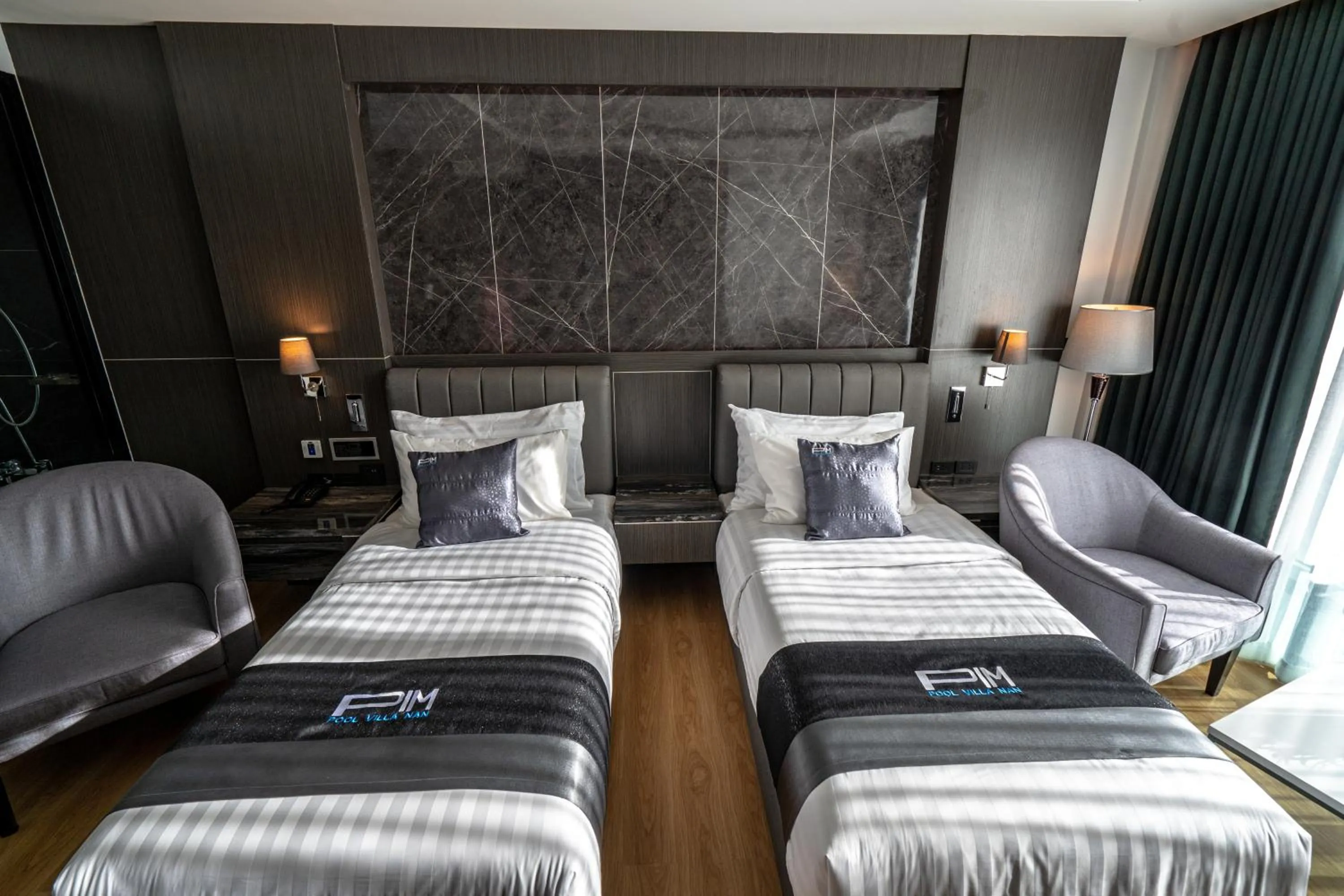 Bed in Pim Pool Villa Nan