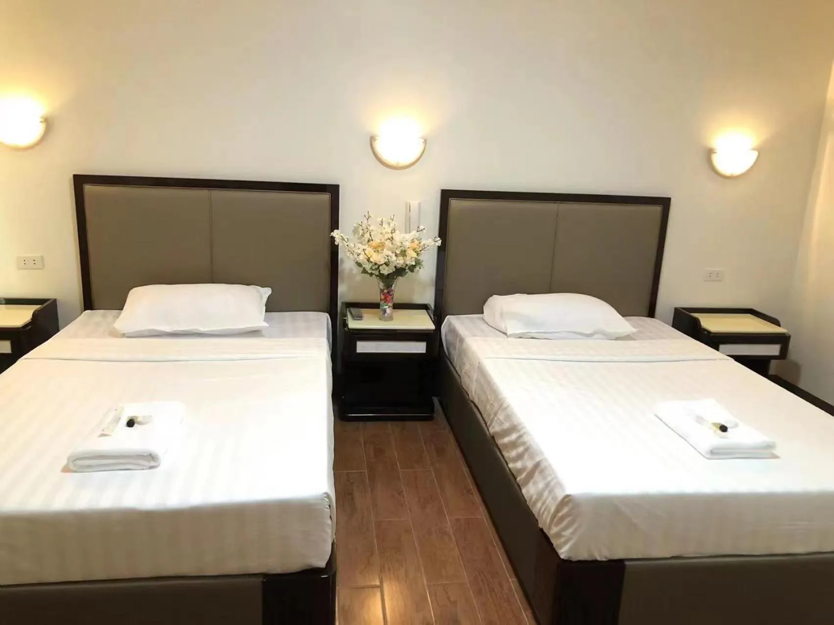 Bed in Meaco Royal Hotel- Aparri