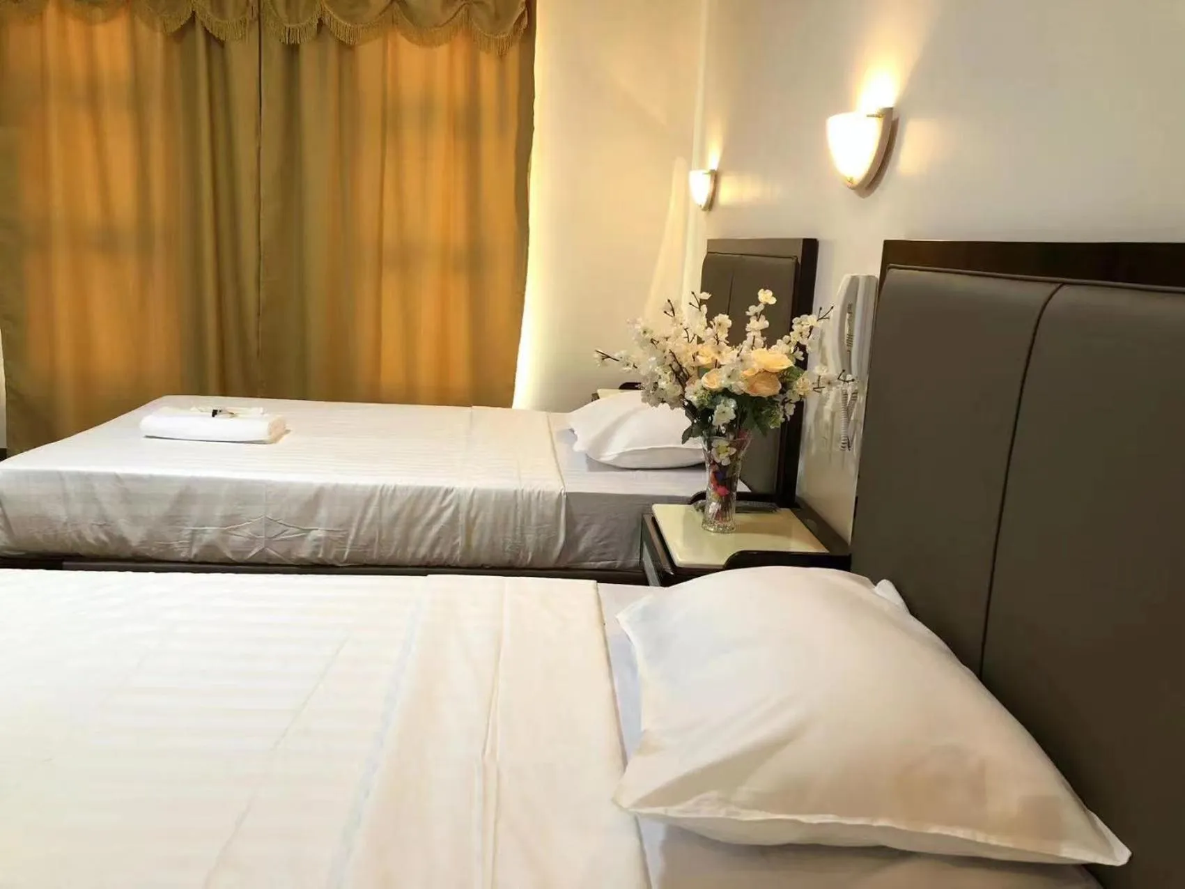 Bed in Meaco Royal Hotel- Aparri
