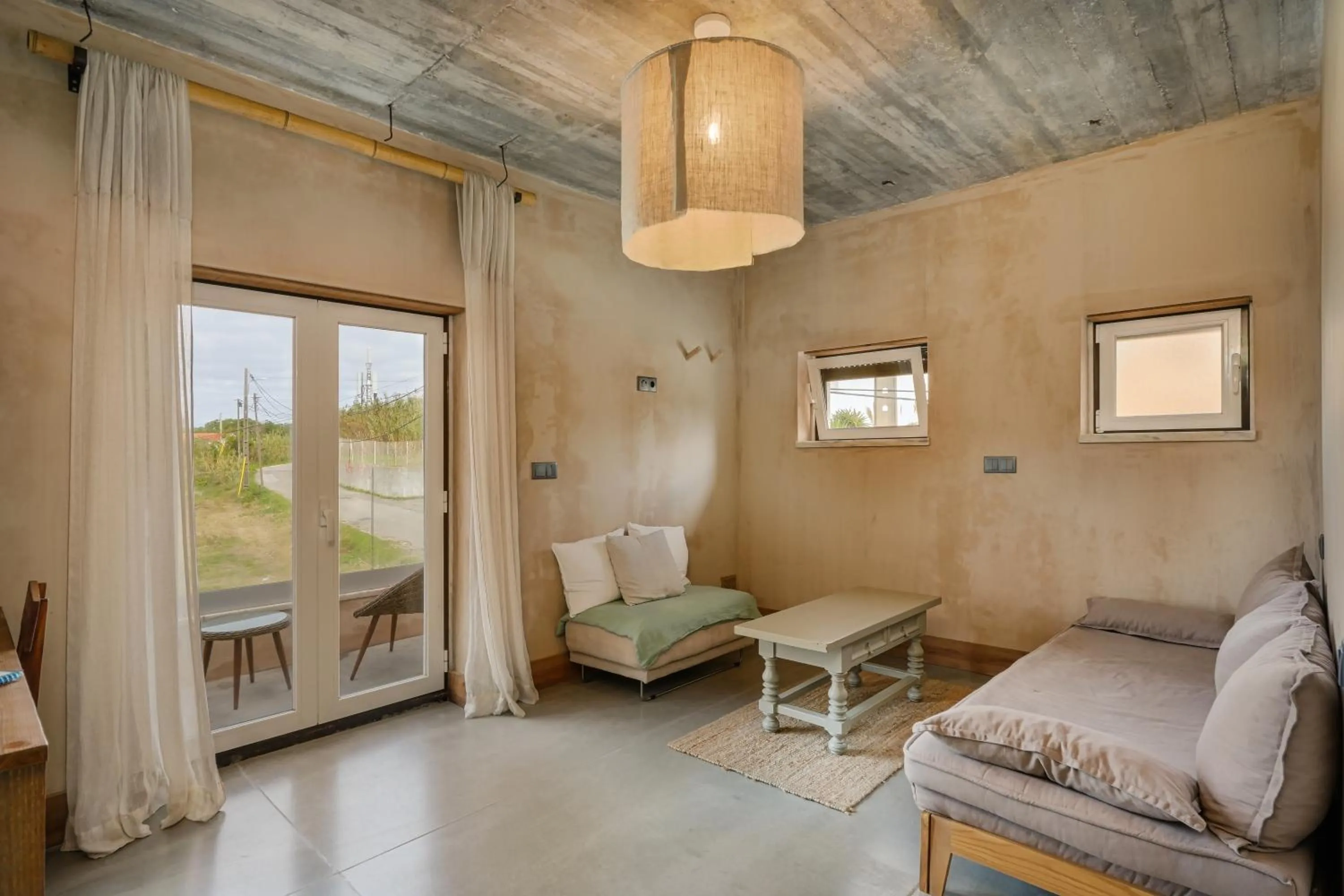 Living room in Azenhas do Mar Valley House