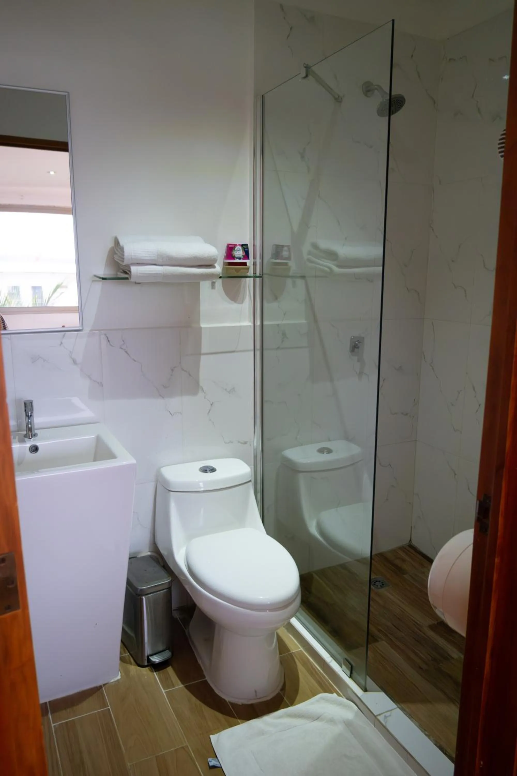 Bathroom in Equinoccio Hotel