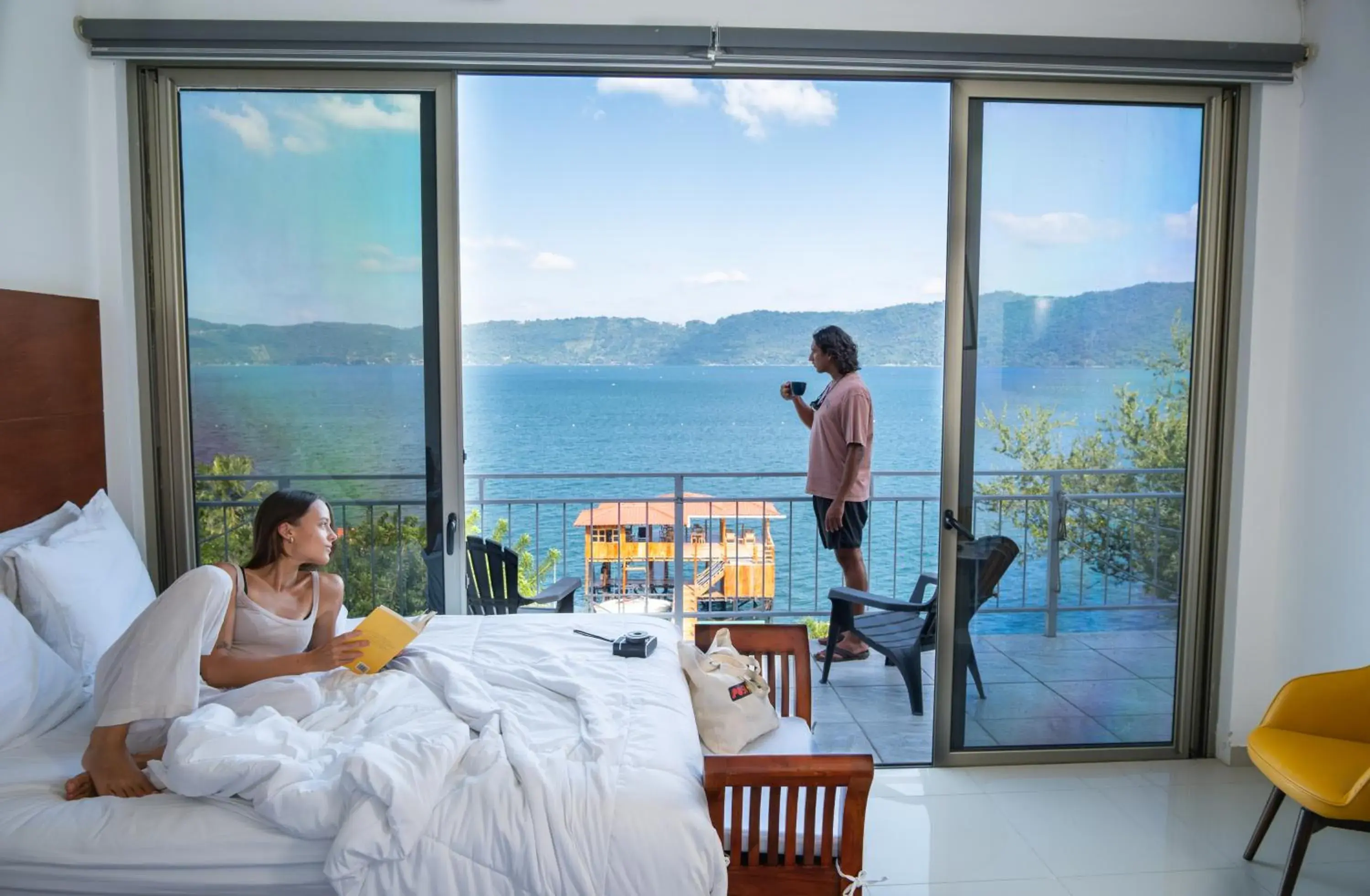 Deluxe Double Room with Balcony in Equinoccio Hotel Deluxe Double Room with Balcony in Equinoccio Hotel