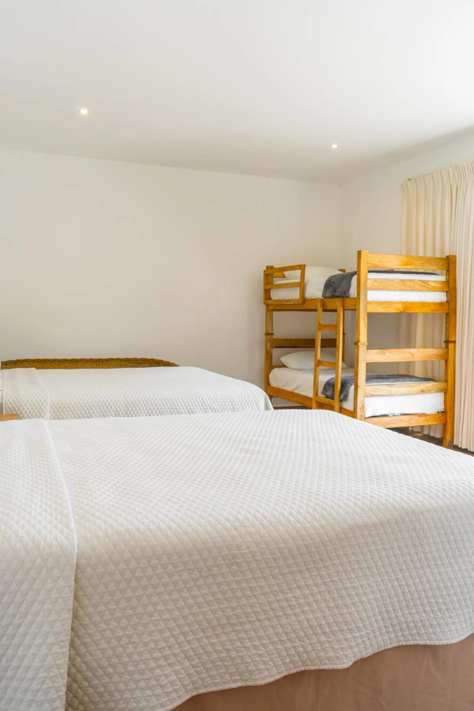 Family Room in Equinoccio Hotel