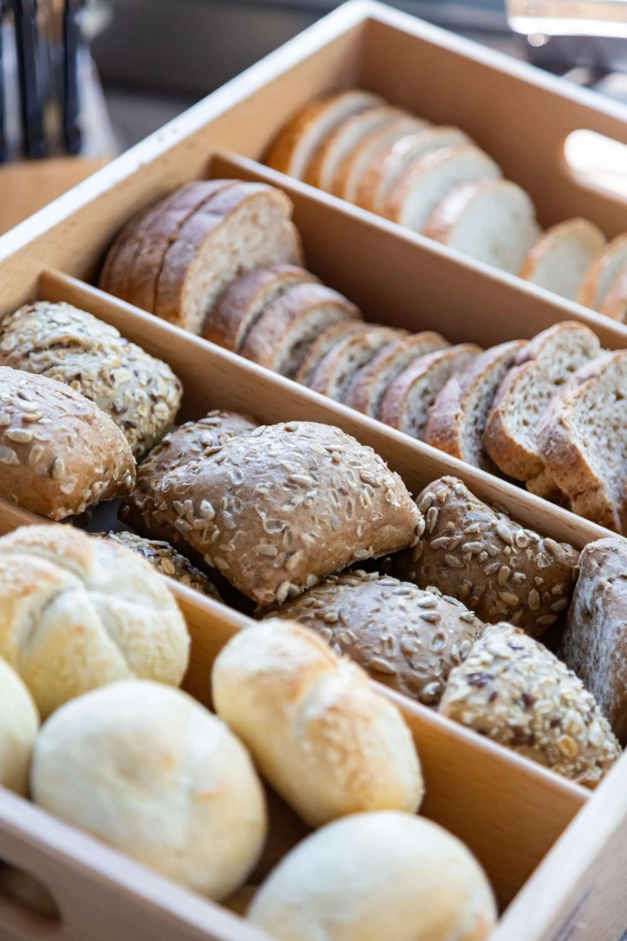 Restaurant/places to eat in Best Western Cinemusic Hotel