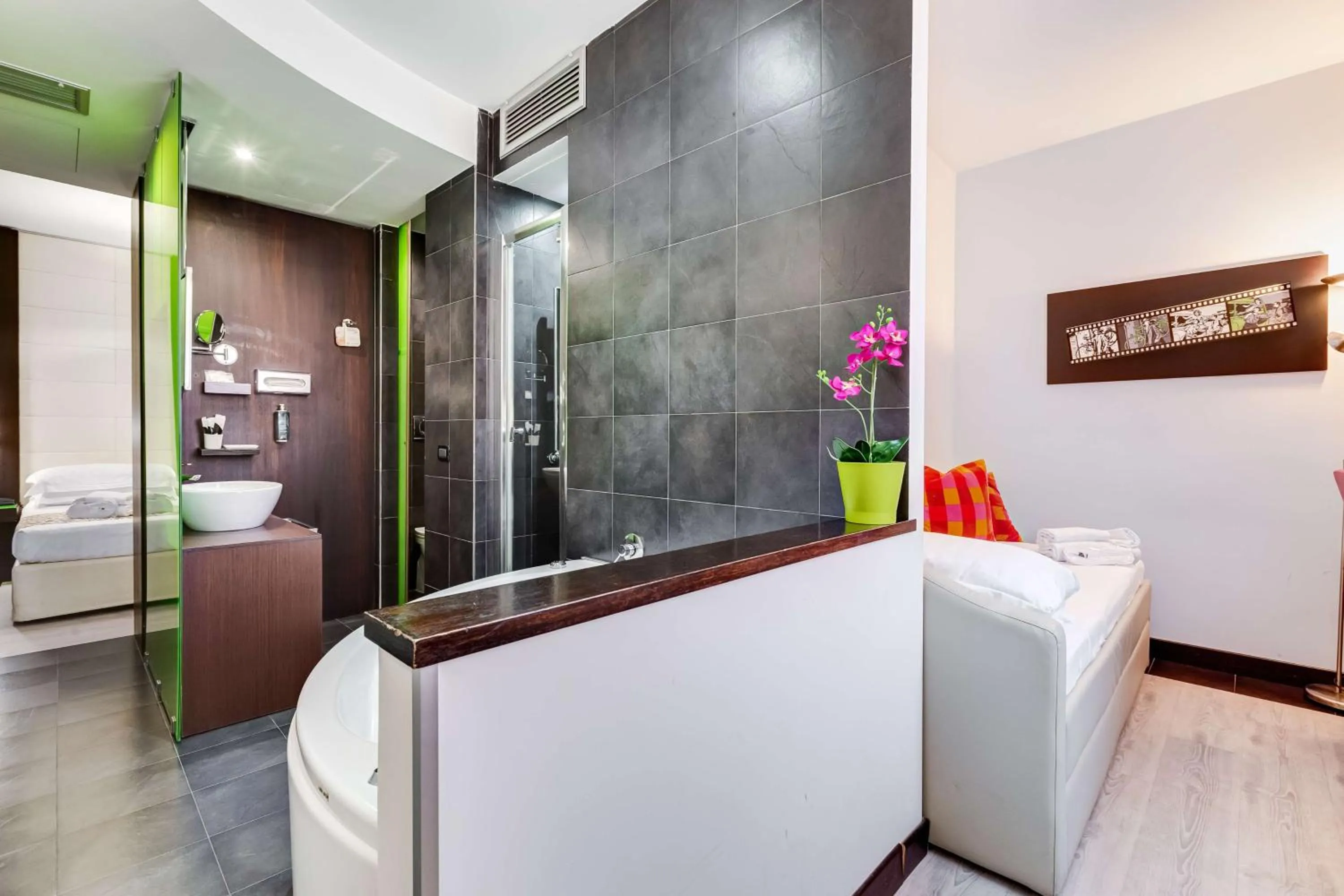 Bedroom in Best Western Cinemusic Hotel