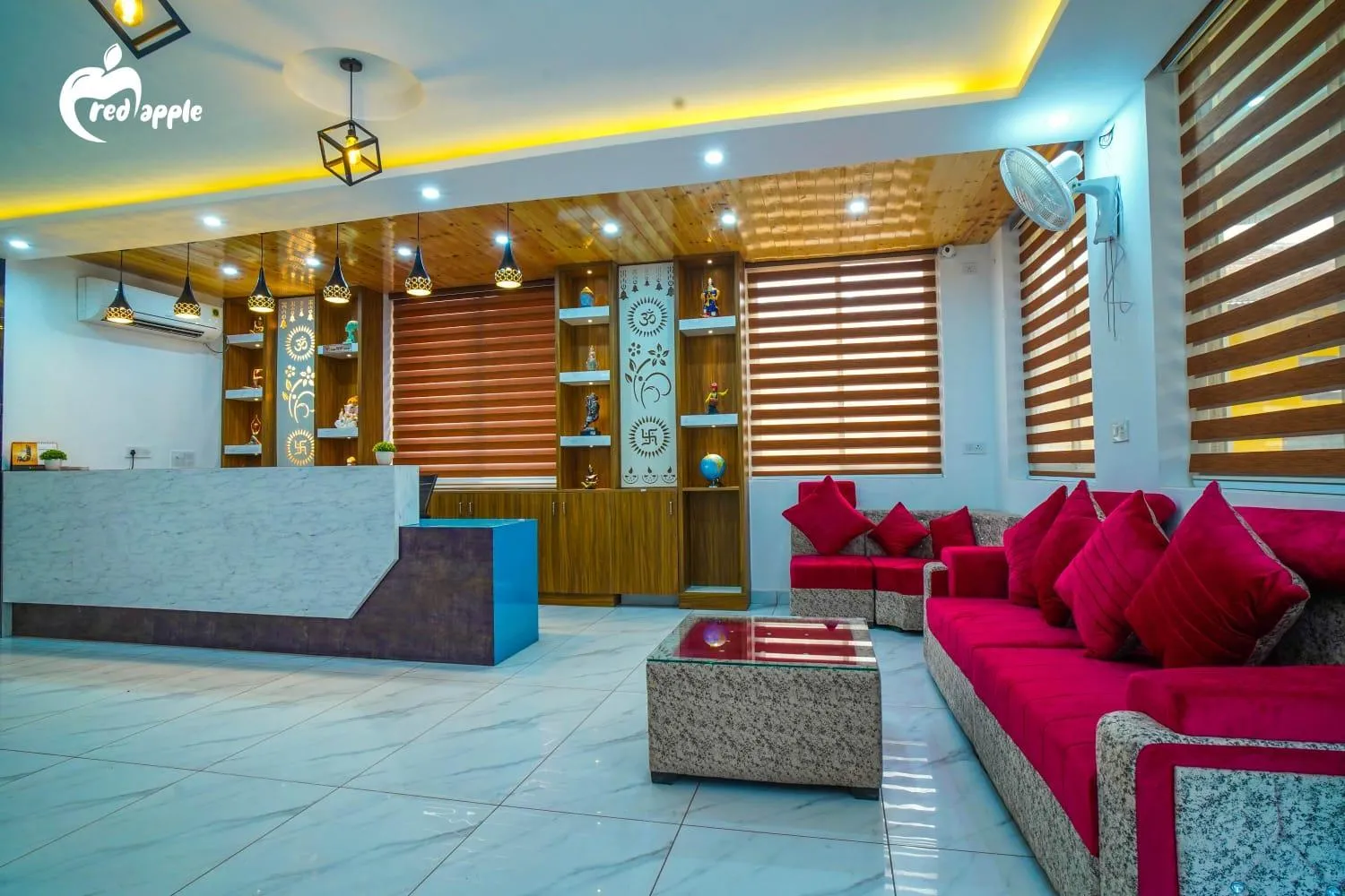 Lobby or reception in Hotel Red Apple Near Railway Station Chandigarh