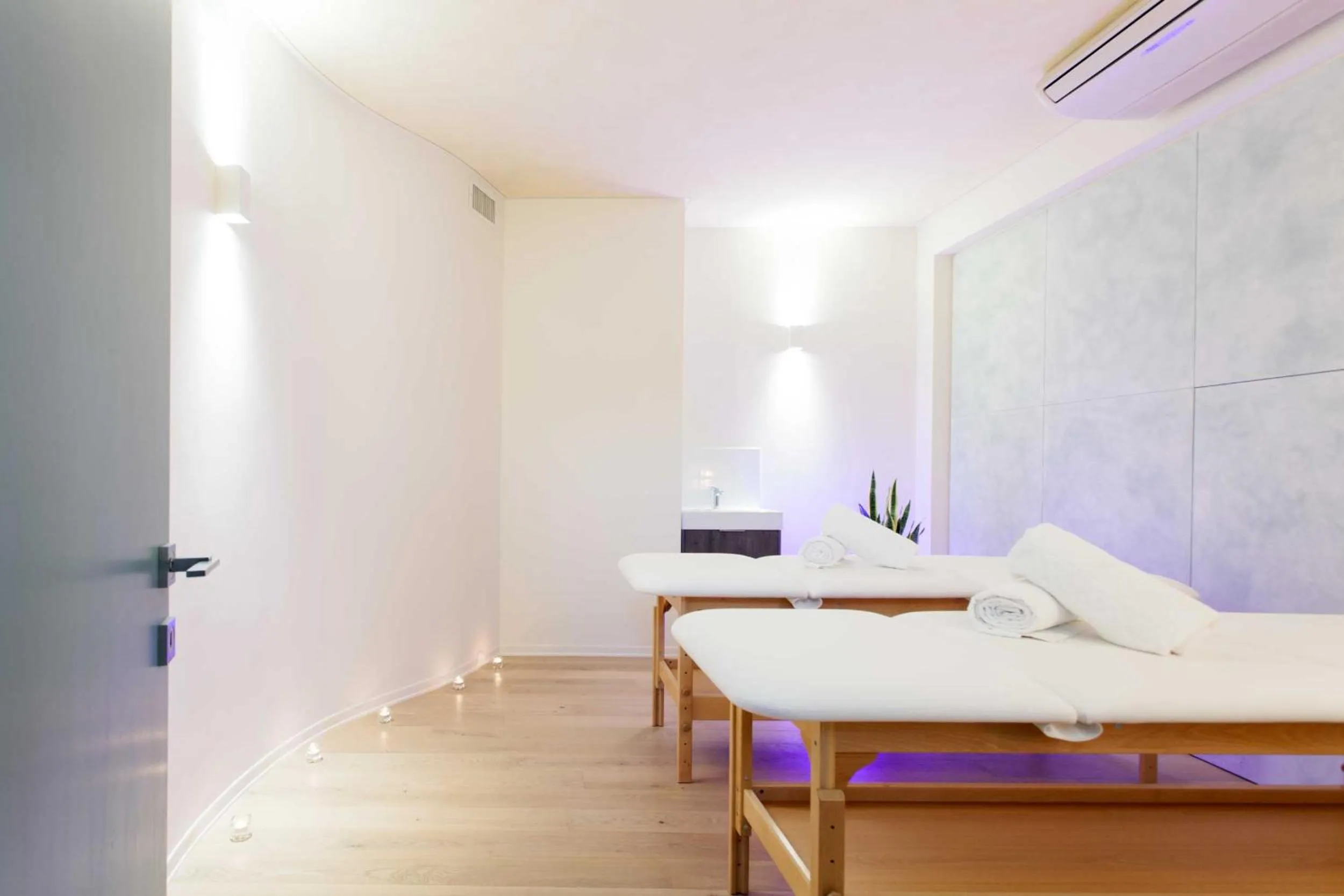 Massage in Ripa Relais Colle Del Sole