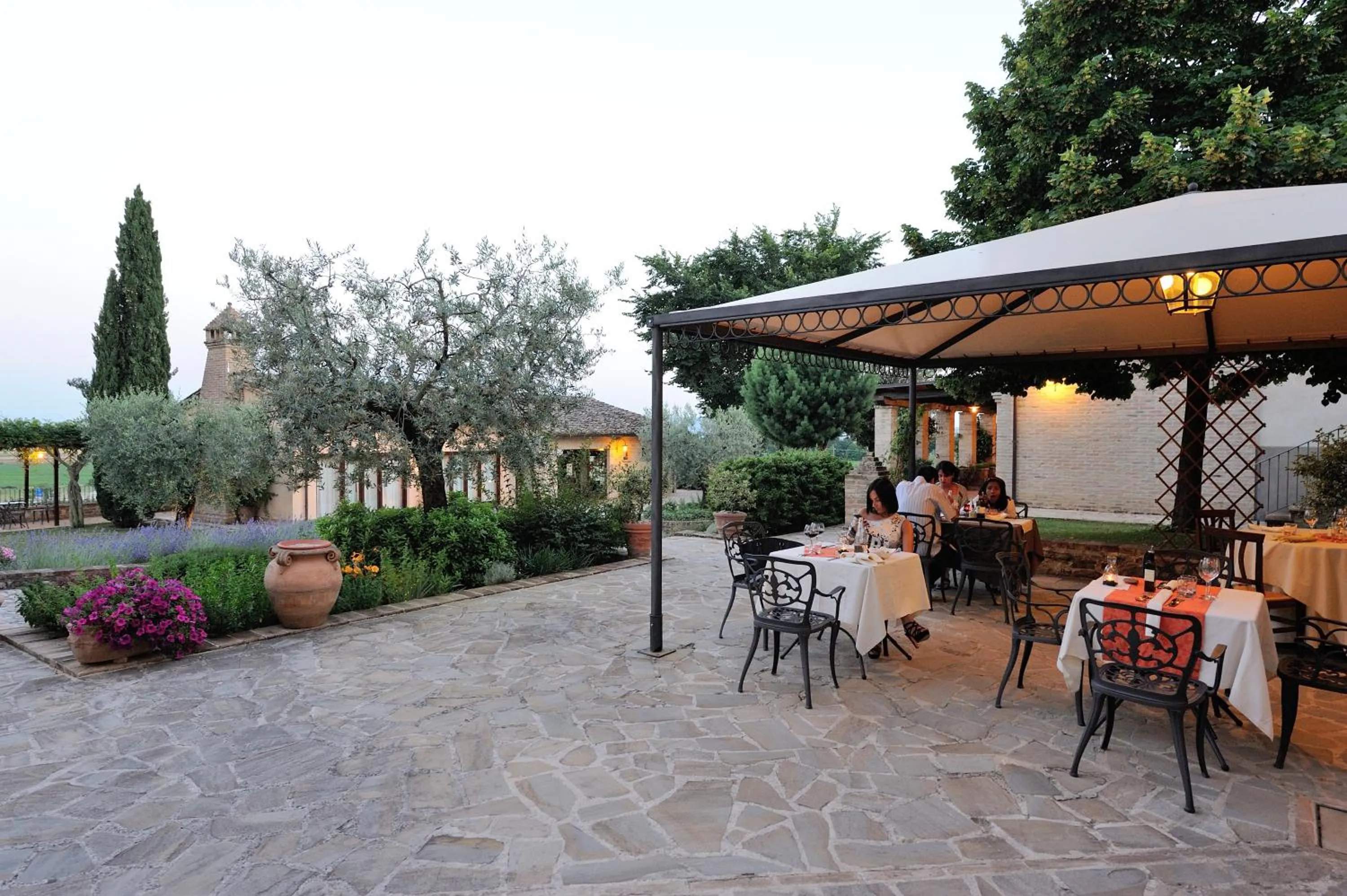 Restaurant/places to eat in Ripa Relais Colle Del Sole