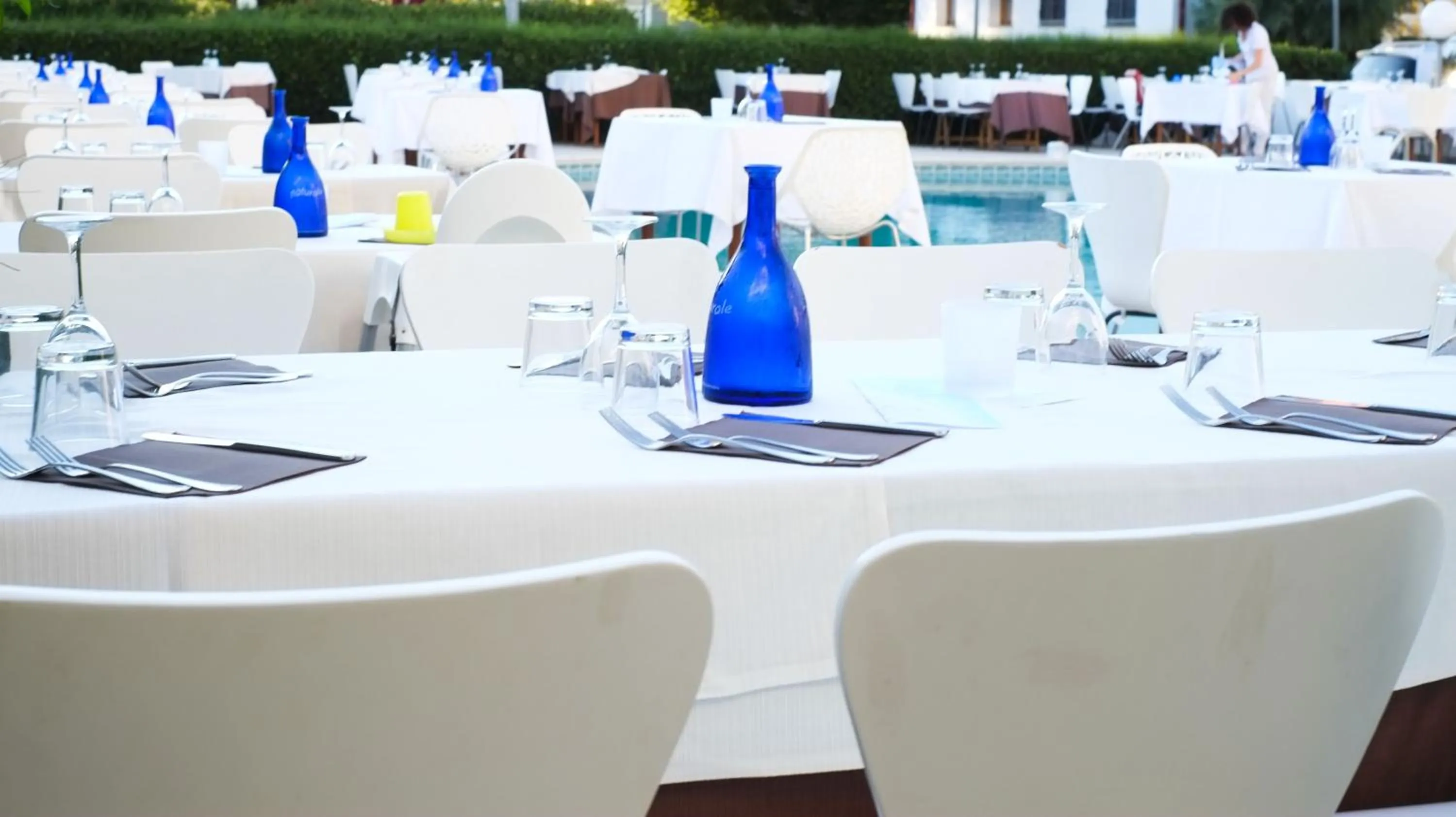 Swimming pool in Park Hotel Serena