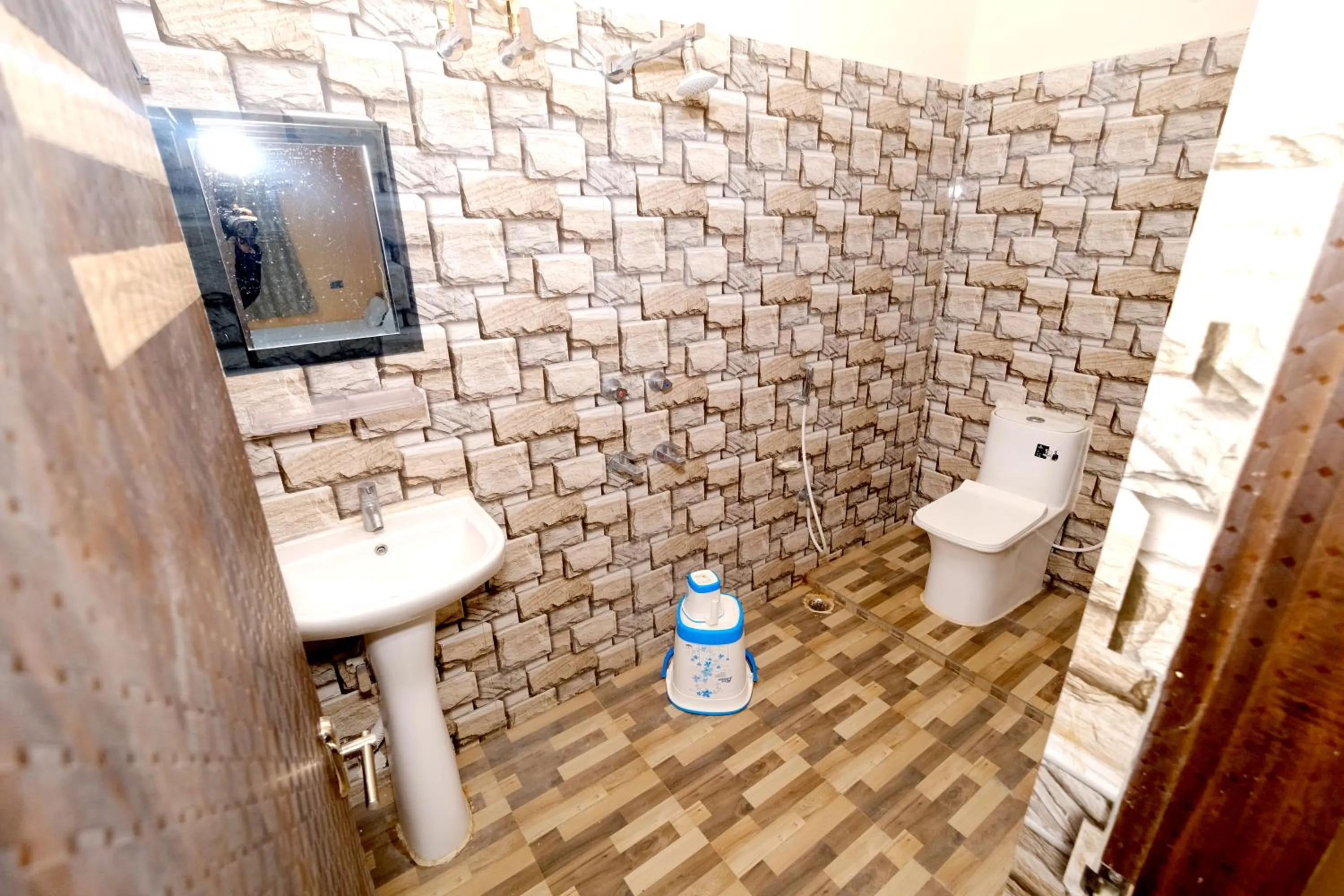 Hotel Krishna Paradise