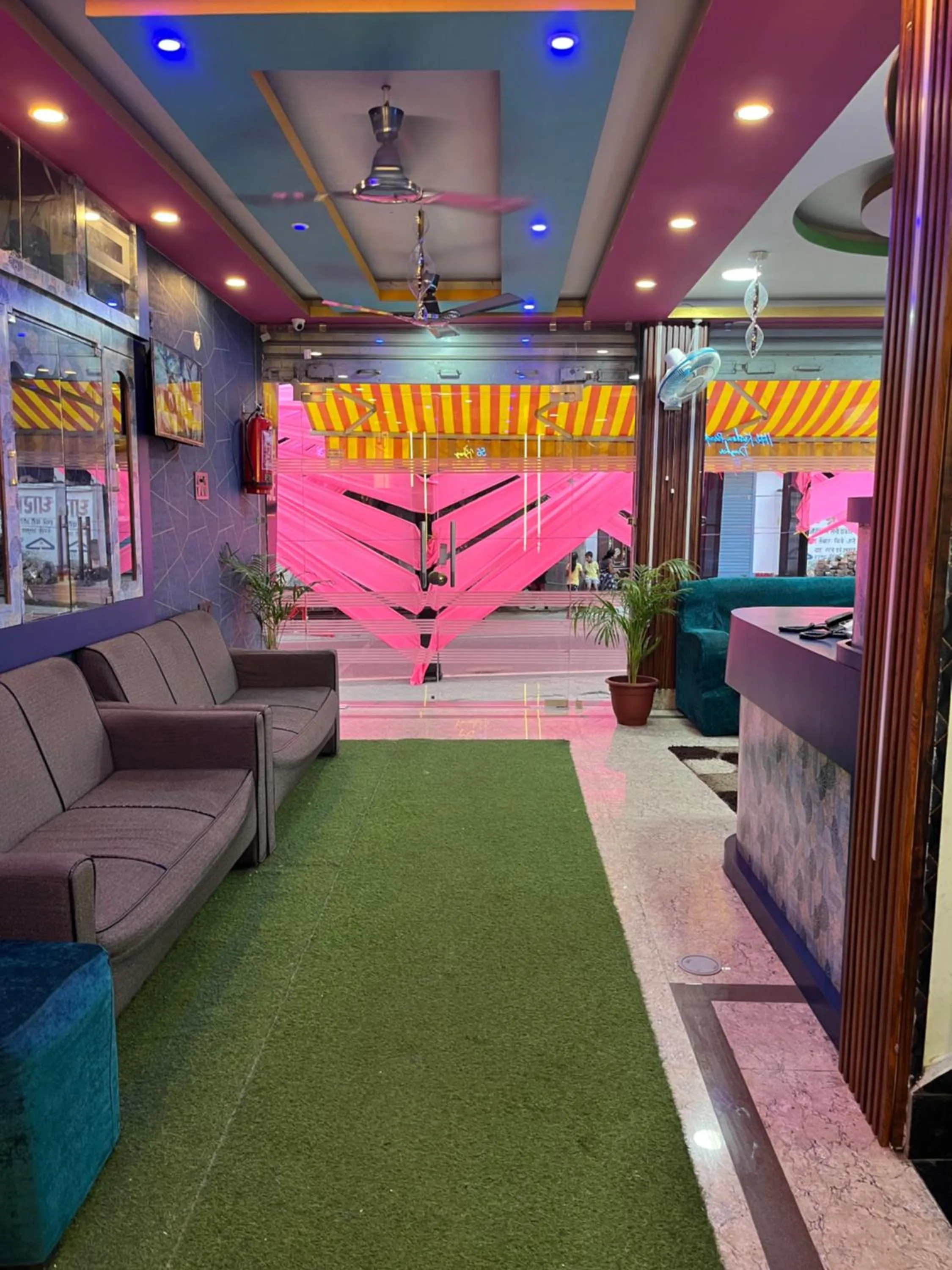 Hotel Krishna Paradise