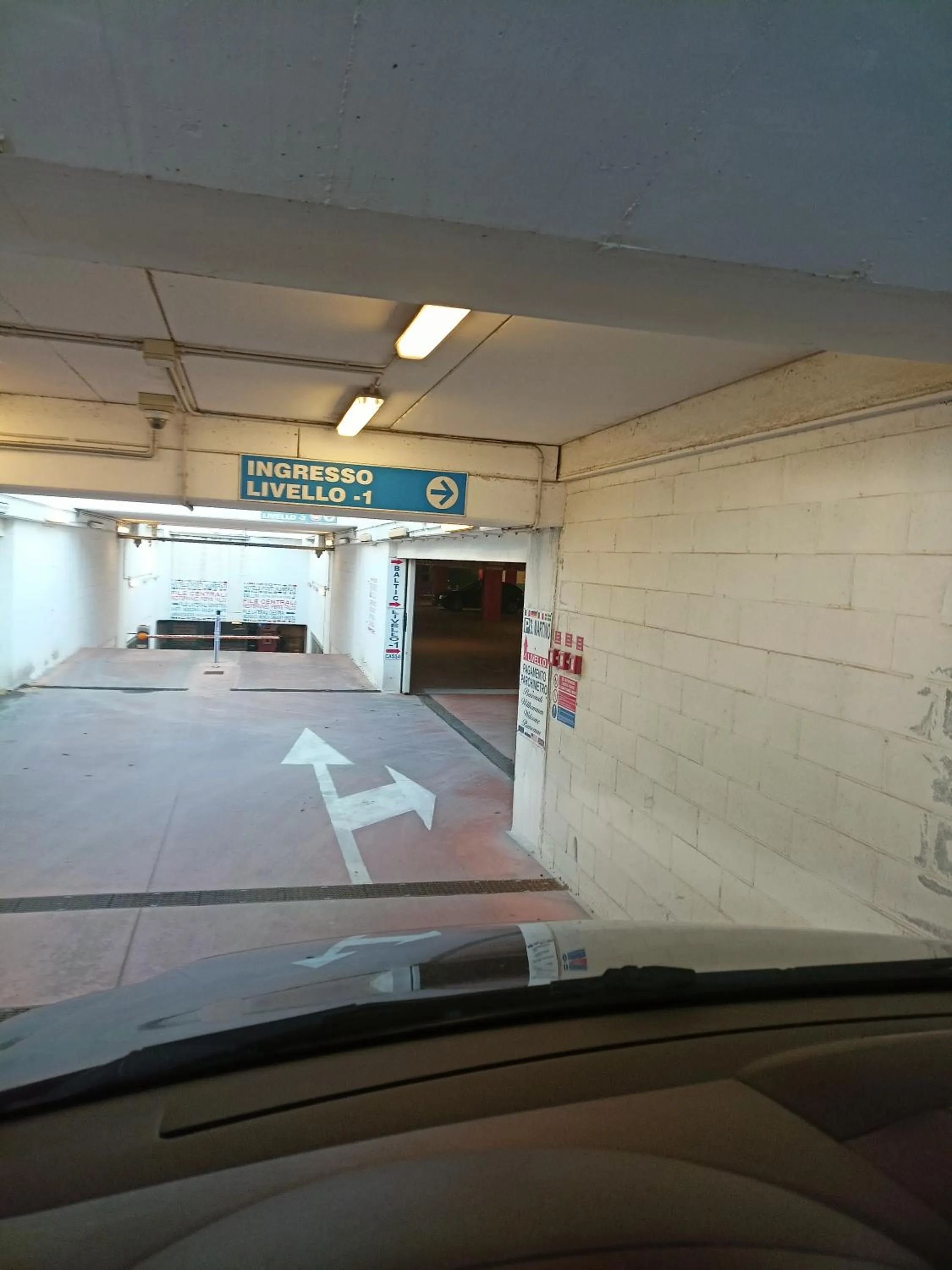 Parking in Hotel Ascot Riccione