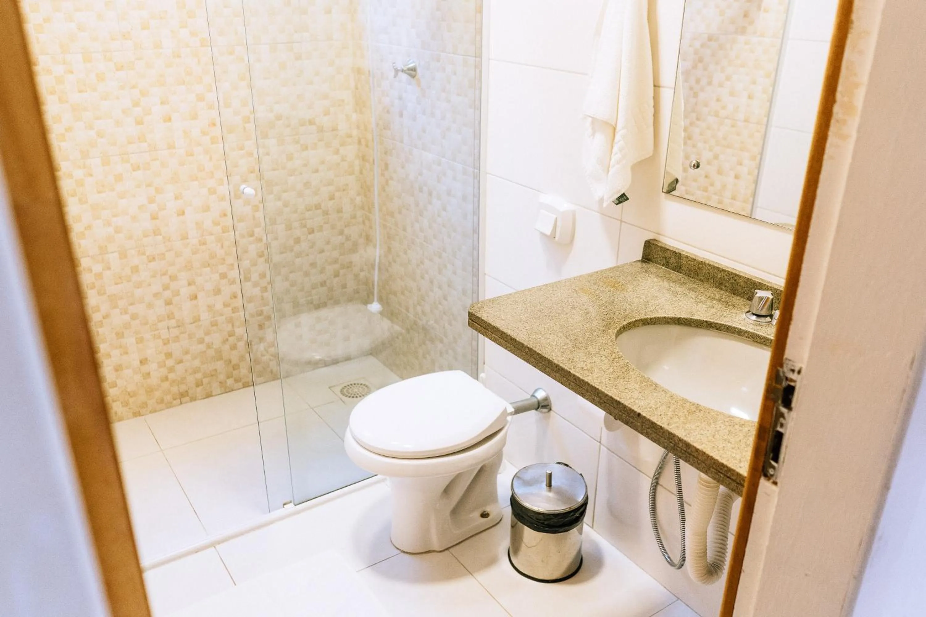 Bathroom in Hi Adventure