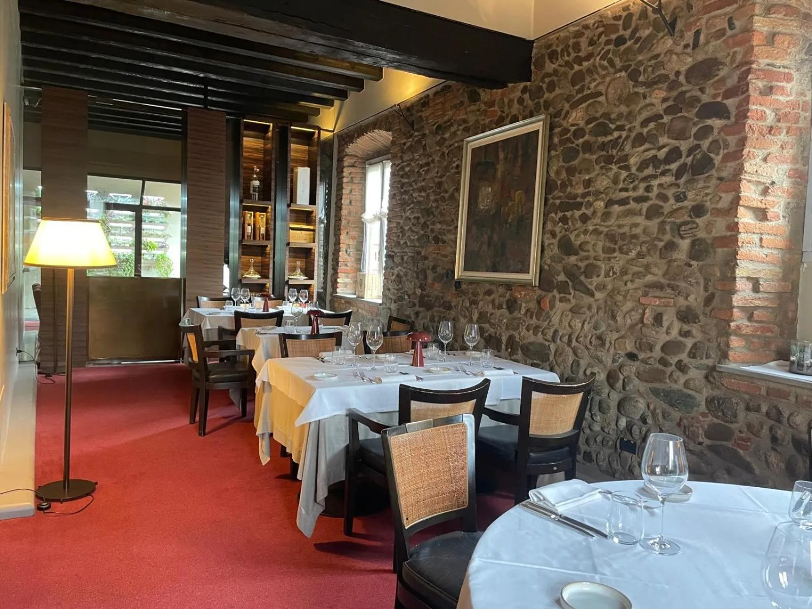 LEAR • Dining Club