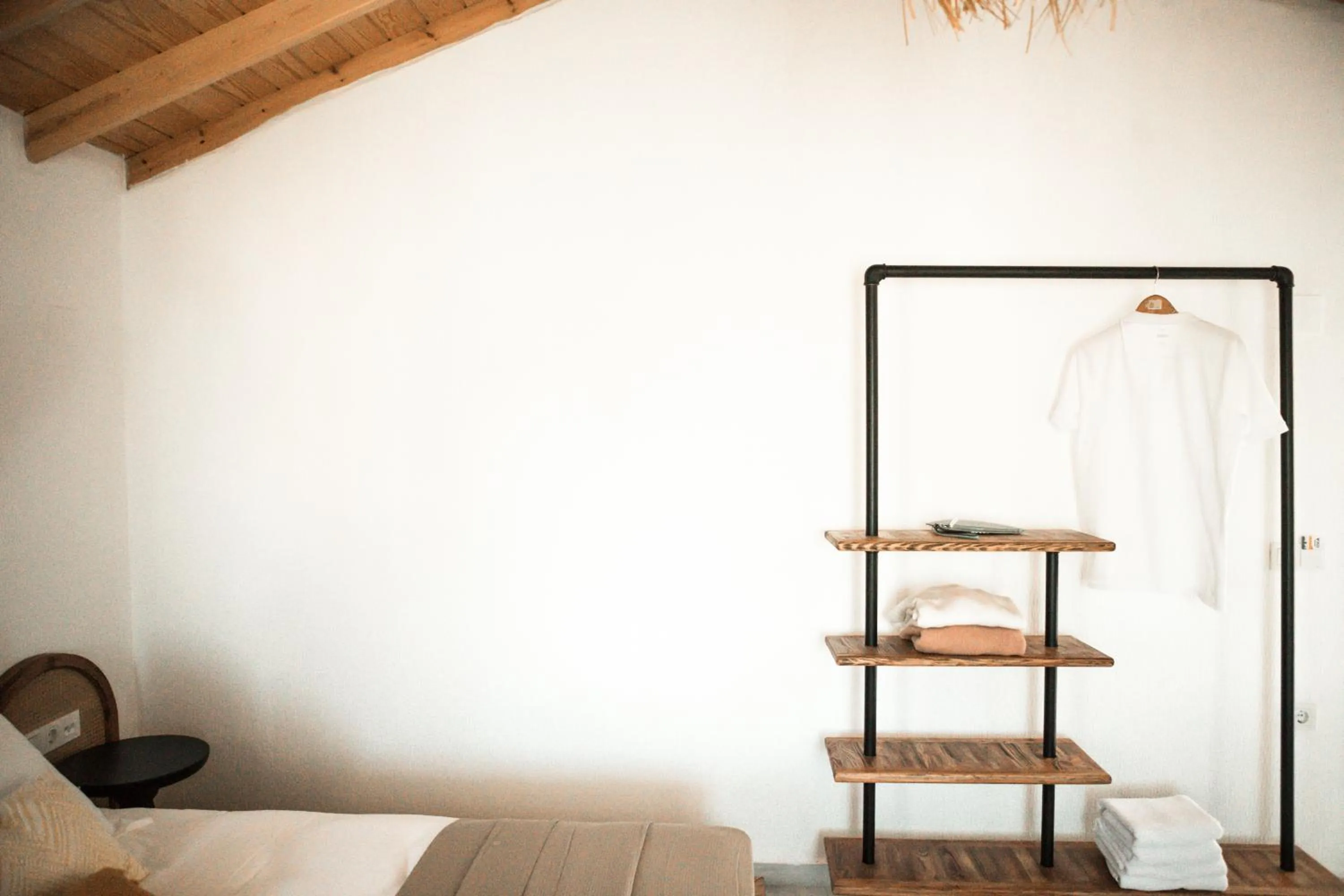 wardrobe in Molo Urla