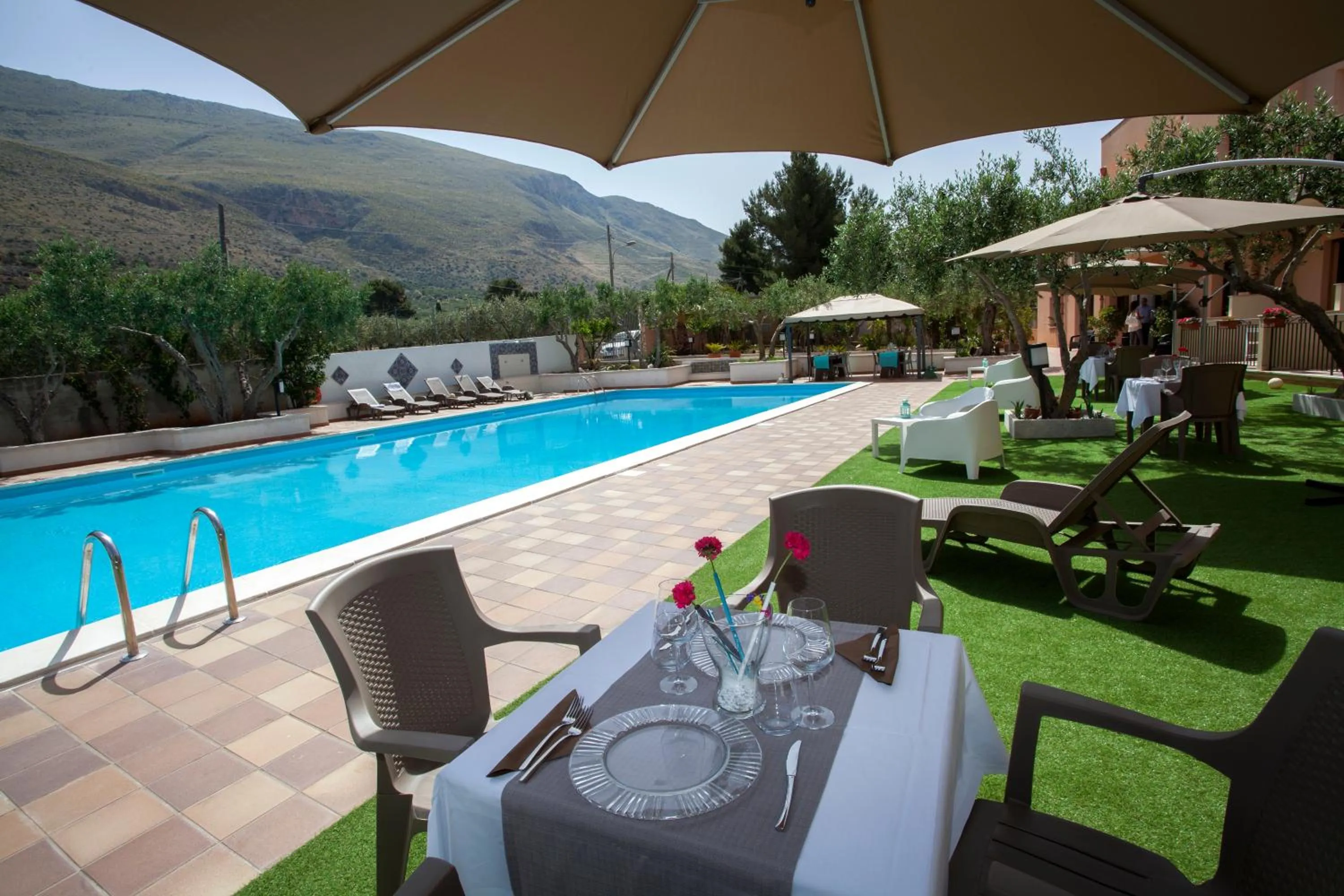 Garden in Hotel Achibea