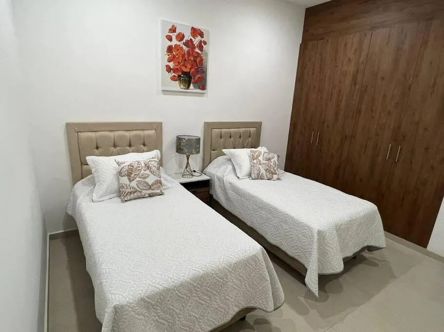 Bed in New & beautiful apartment GF with private pool